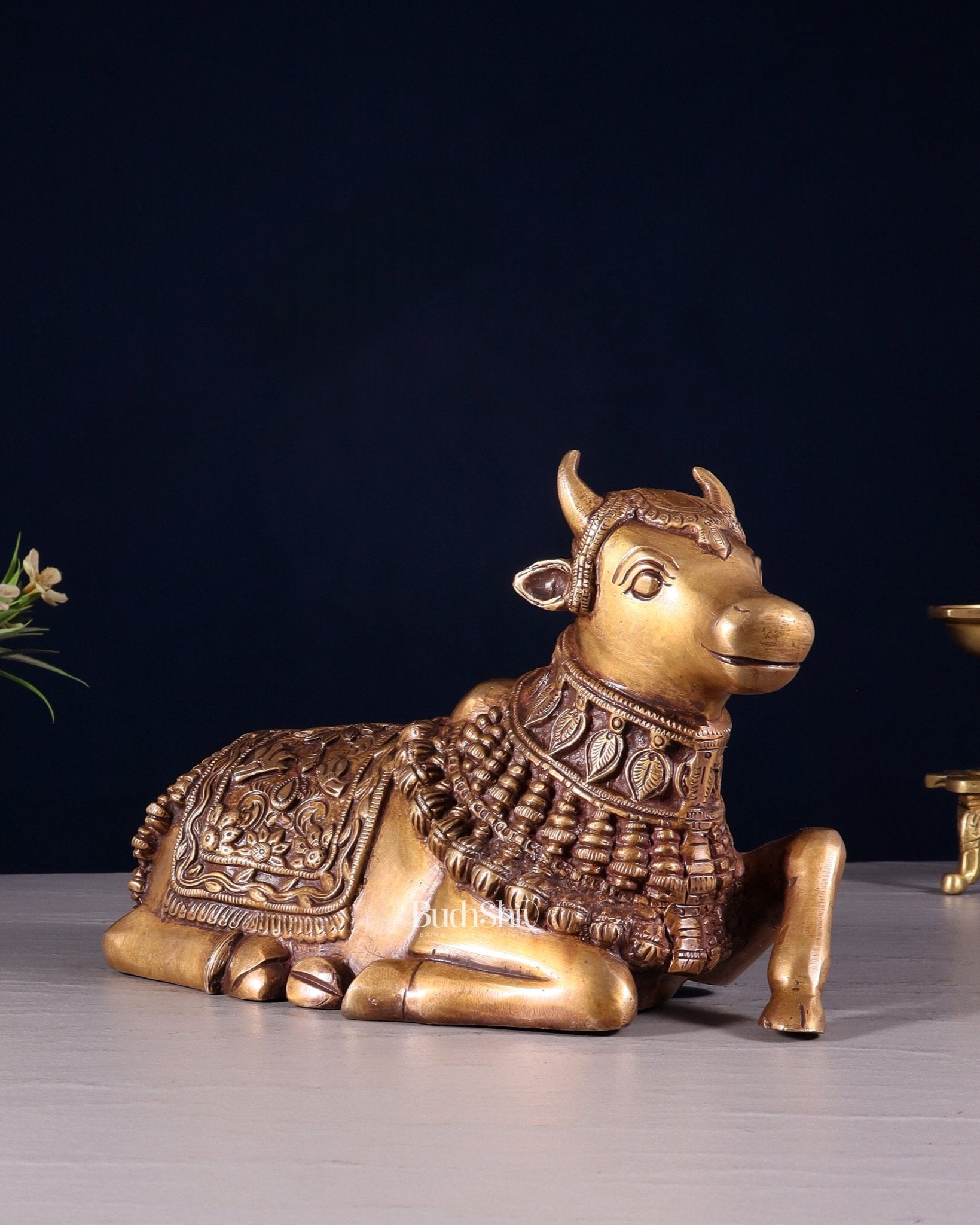 Pure Brass Engraved Nandi Statue – 10" antique tone - Budhshiv.com