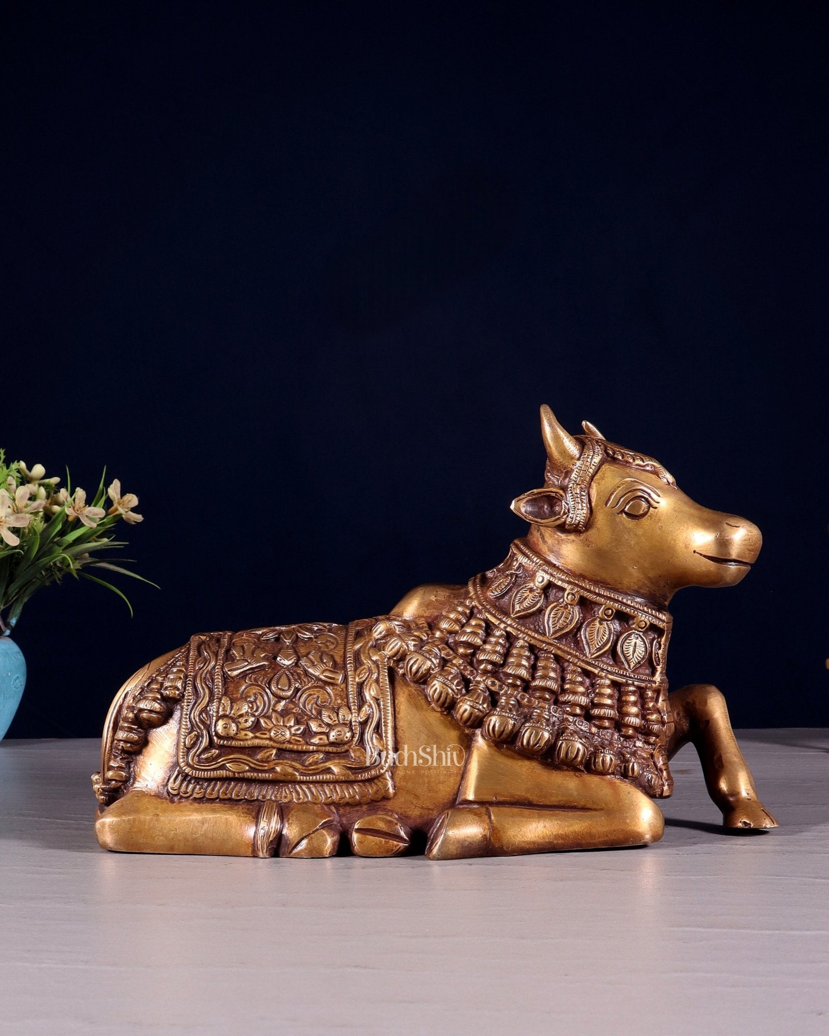 Pure Brass Engraved Nandi Statue – 10" antique tone - Budhshiv.com