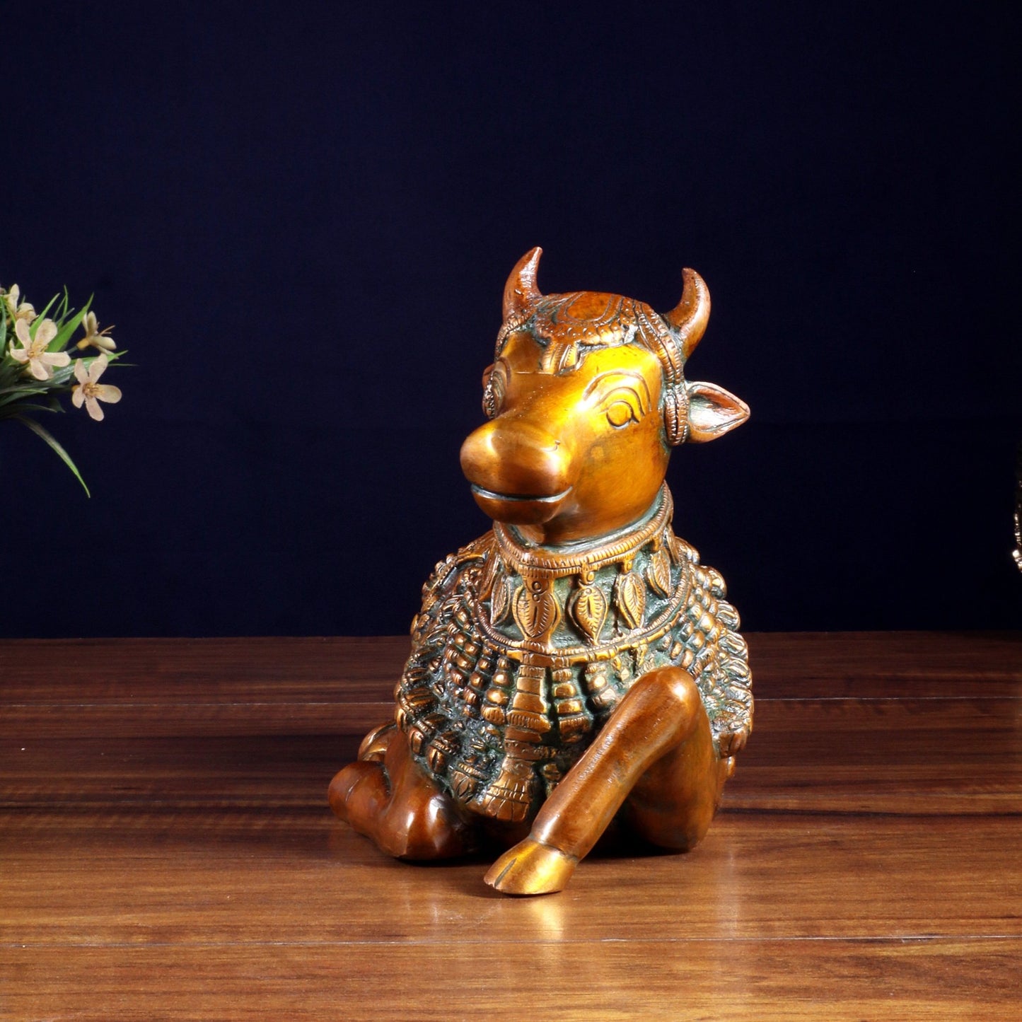 Pure Brass Engraved Nandi Statue – 10" Double chola - Budhshiv.com