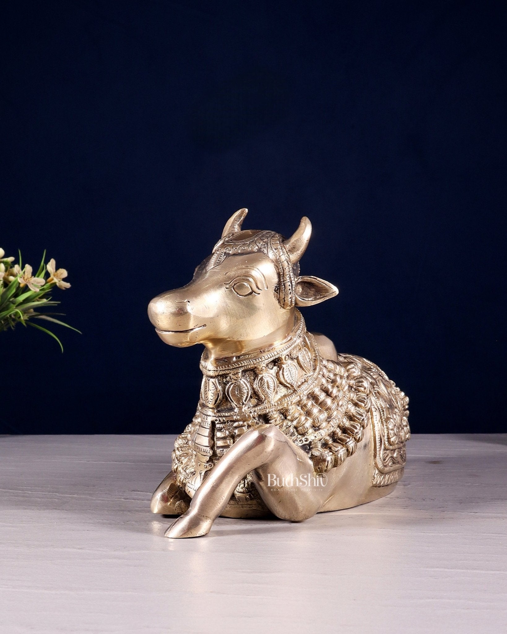 Pure Brass Engraved Nandi Statue – 10" Glossy - Budhshiv.com