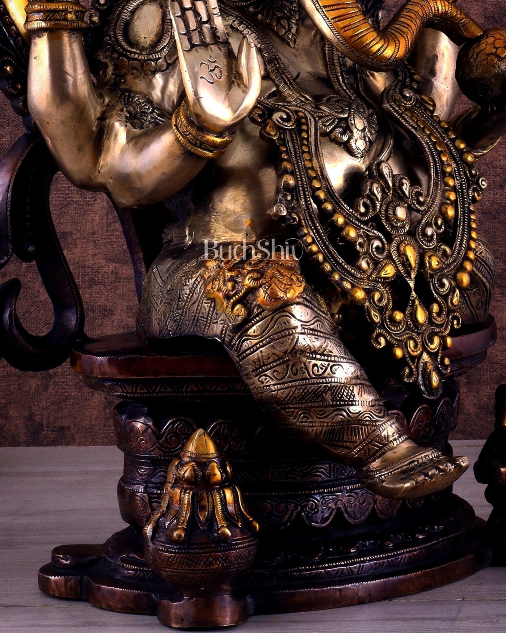 Pure Brass Ganesha large Idol 26 inch - Budhshiv.com