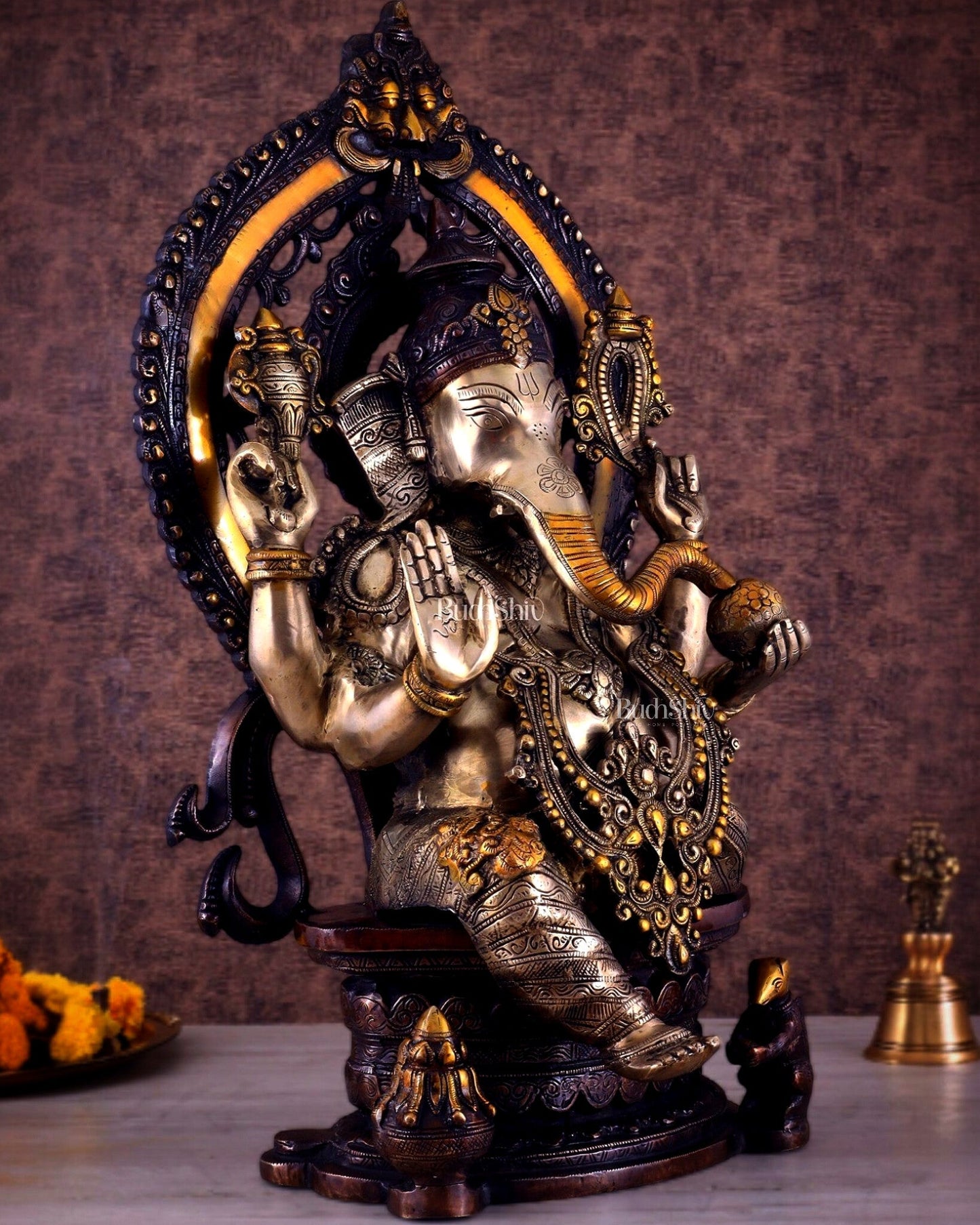 Pure Brass Ganesha large Idol 26 inch - Budhshiv.com