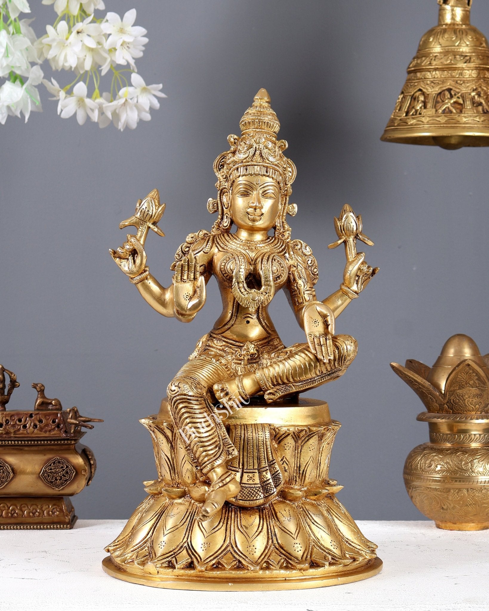 Pure Brass Goddess Lakshmi Statue on lotus 15" - Budhshiv.com
