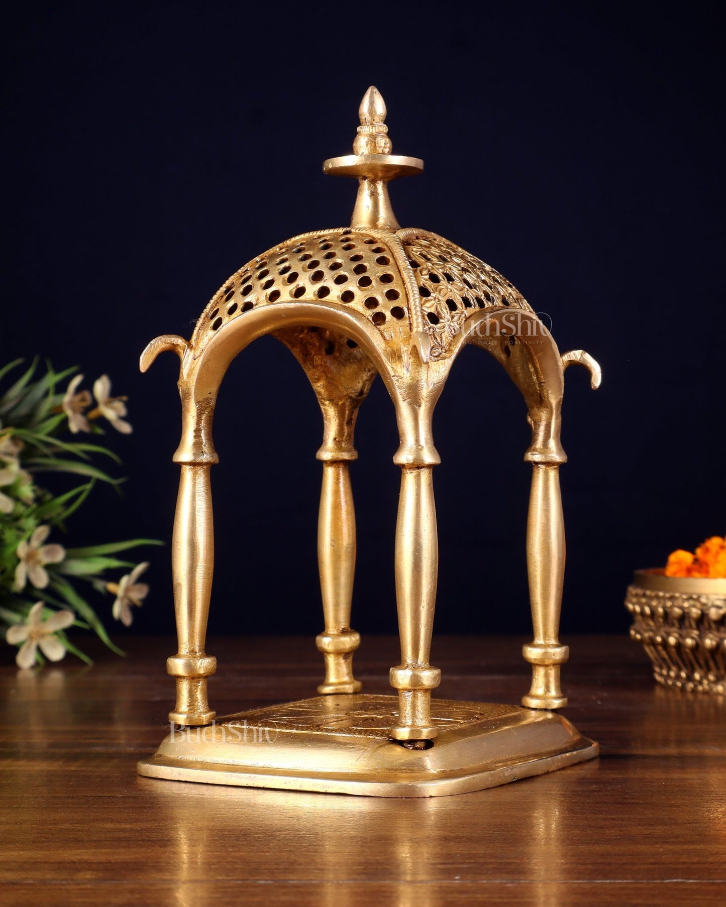 Pure Brass Handcrafted mandapam Temple with Jaali Work – 7" Height - Budhshiv.com