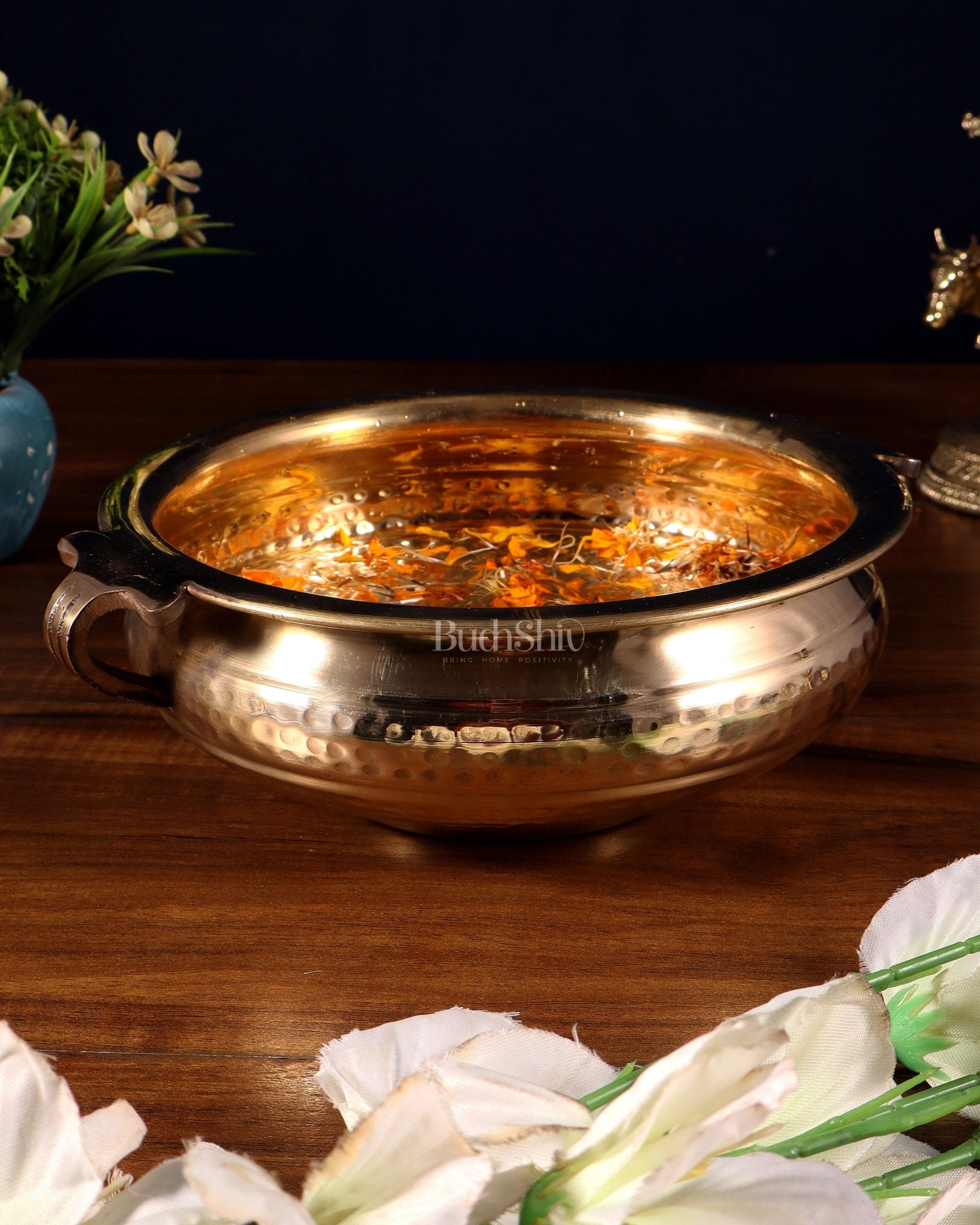 Pure brass handcrafted urli with hammered finish and side handles - Budhshiv.com