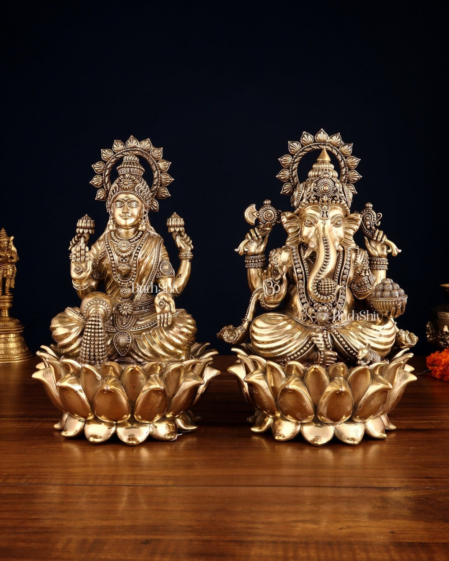 Pure Brass Intricate Ganesha & Lakshmi on Lotus Statues – 12" - Budhshiv.com