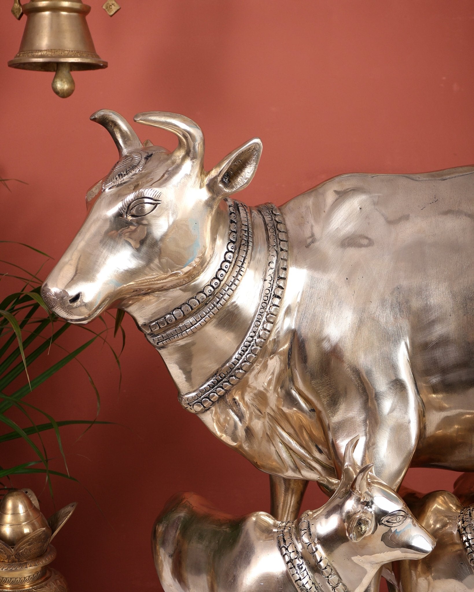 Pure Brass Large Gomatha (Cow) Statue Protecting Her Calves – Symbol of Nurturing Divinity - Budhshiv.com