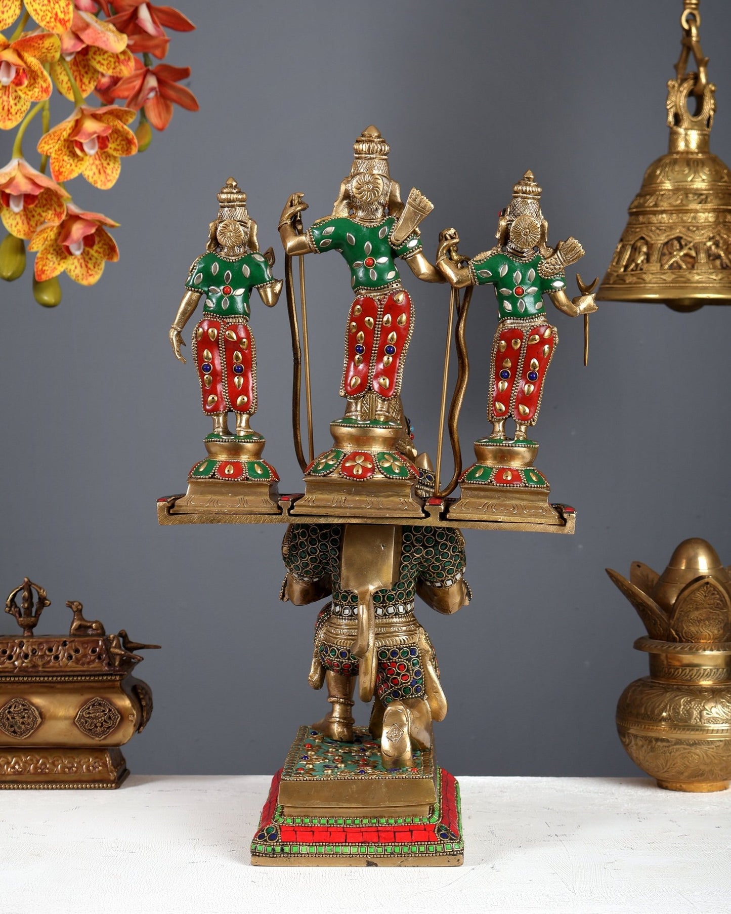 Pure Brass Large Lord Hanuman Carrying Rama, Lakshman, and Sita | Unique Ram Darbar Idol 18 inch with meenakari - Budhshiv.com