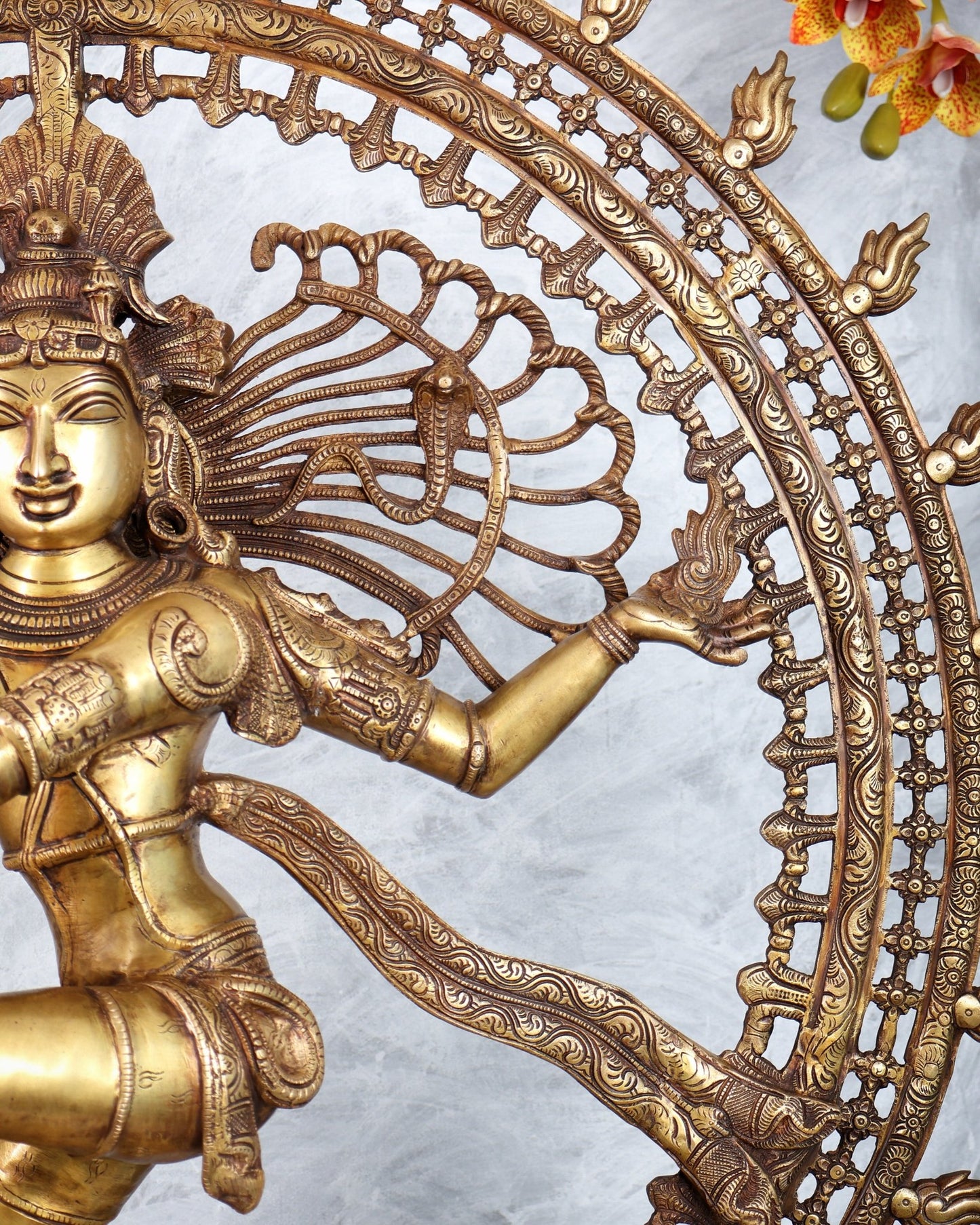 Pure Brass Large Lord Shiva as Nataraja - 47 Inch, Antique brass tone - Budhshiv.com