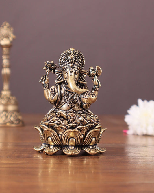 Pure Brass Lord Ganesha Idol Unique 3" - Budhshiv.com