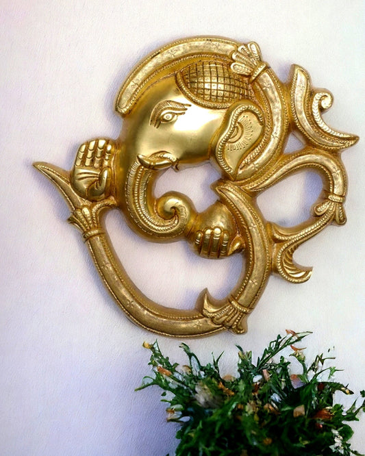 Pure Brass Lord Ganesha Om wall hanging 8.5" - Budhshiv.com