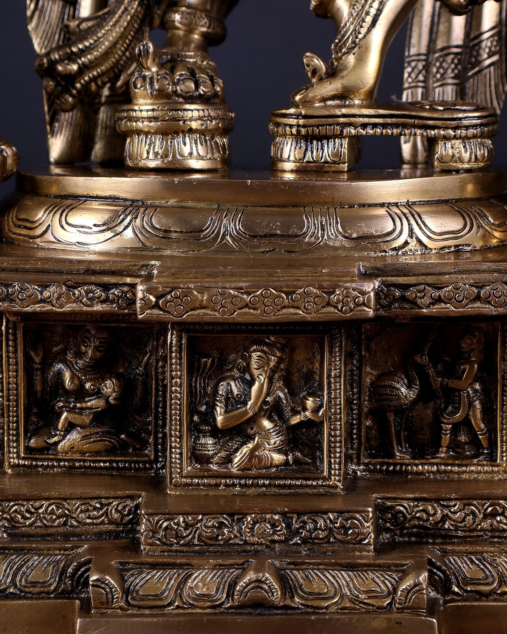 Pure Brass Lord Krishna Chola - Inspired Sculpture 25 inch - Budhshiv.com