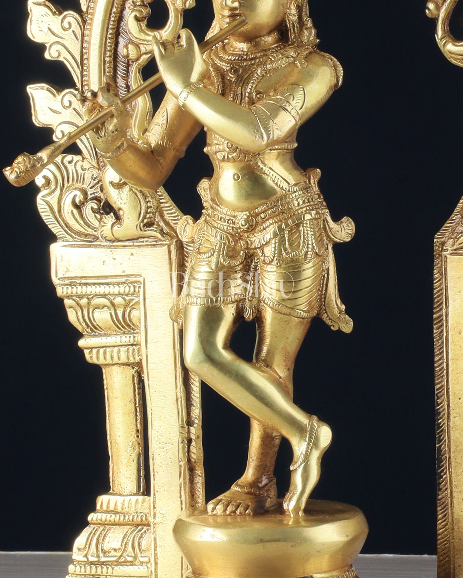 Pure Brass Lord Krishna with Celestial Aura Prabhavali Idol 12.5" golden - Budhshiv.com