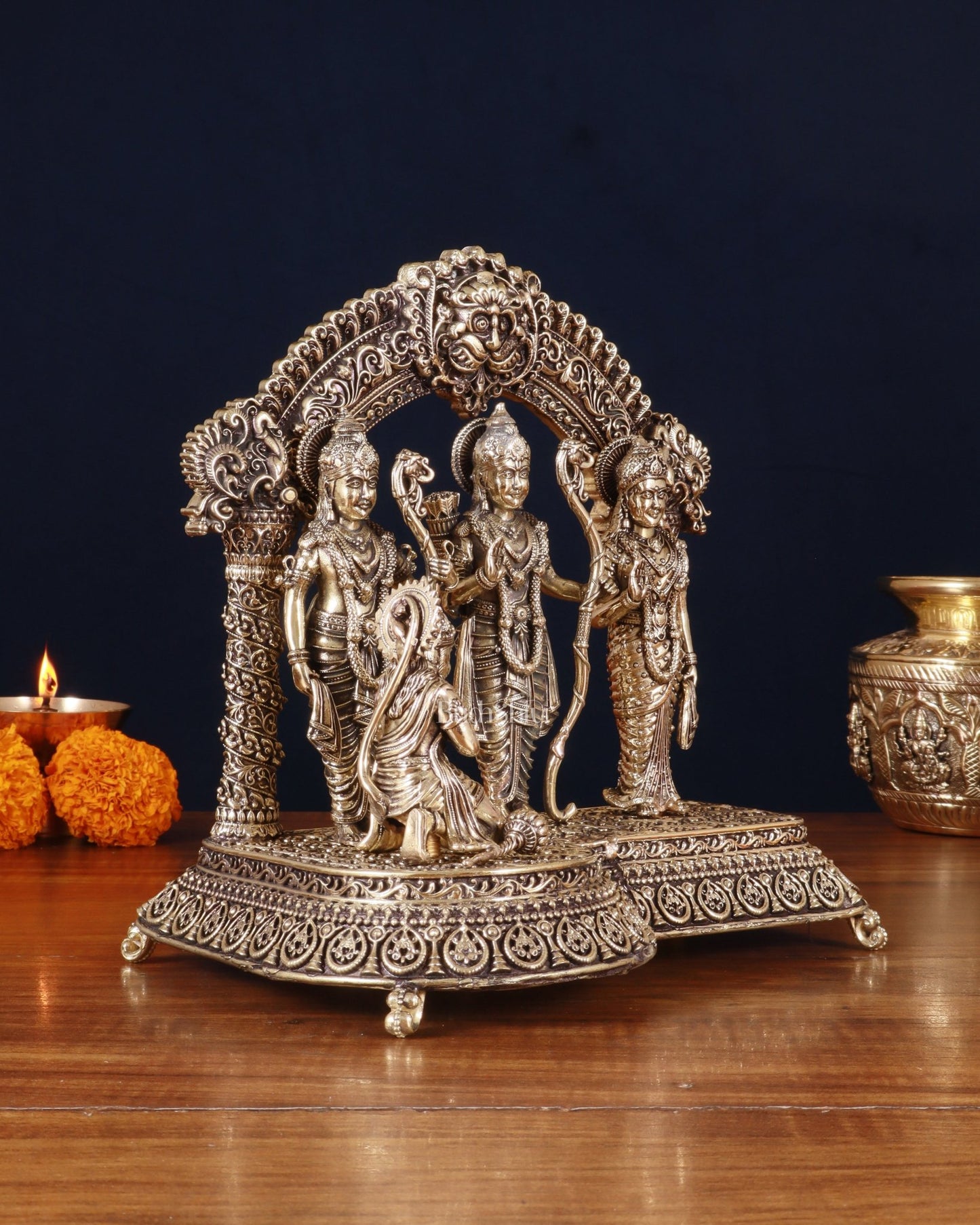 Pure Brass Lord Ram Darbar Intricately Crafted Statue – 9.5 Inch - Budhshiv.com