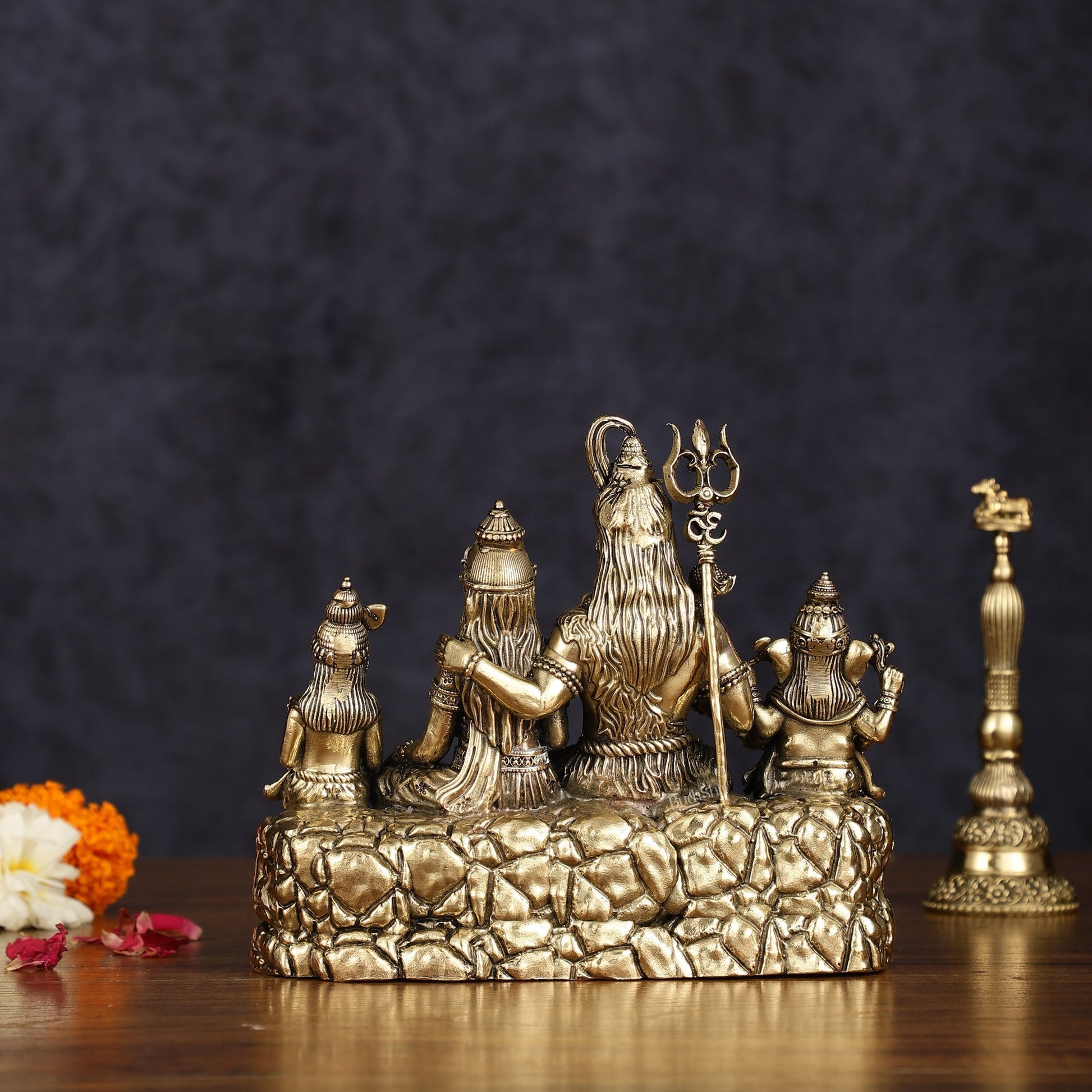 Pure Brass Lord Shiva Parivar Idol | Superfine Intricate | 5" - Budhshiv.com