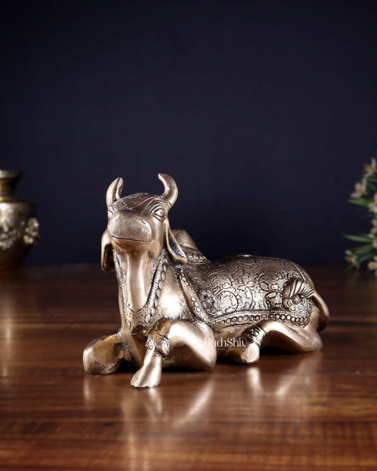 Pure Brass Nandi Idol in Antique Finish – 13 cm (6.7") | Devotional Decor - Budhshiv.com
