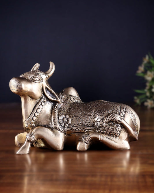 Pure Brass Nandi Idol in Antique Finish – 13 cm (6.7") | Devotional Decor - Budhshiv.com