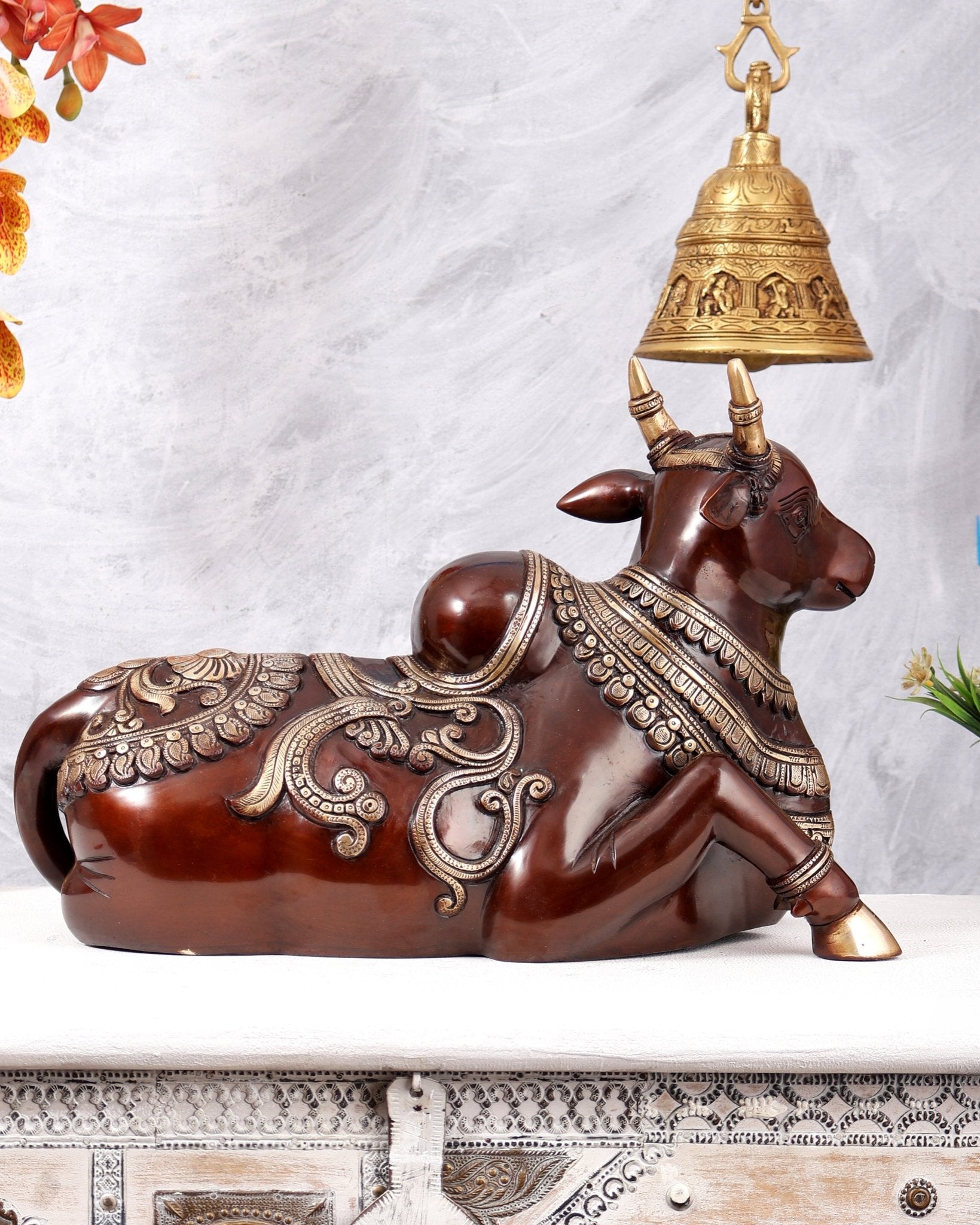 Pure Brass Nandi Statue | 18" Intricate Carvings Dual tone - Budhshiv.com