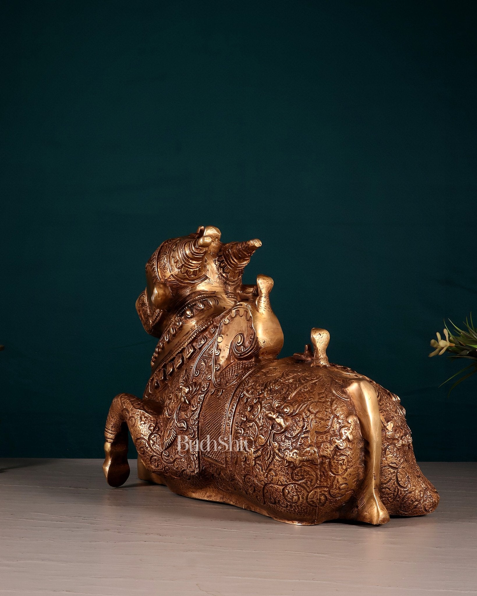 Pure Brass Nandi Statue – Intricately Carved - Budhshiv.com