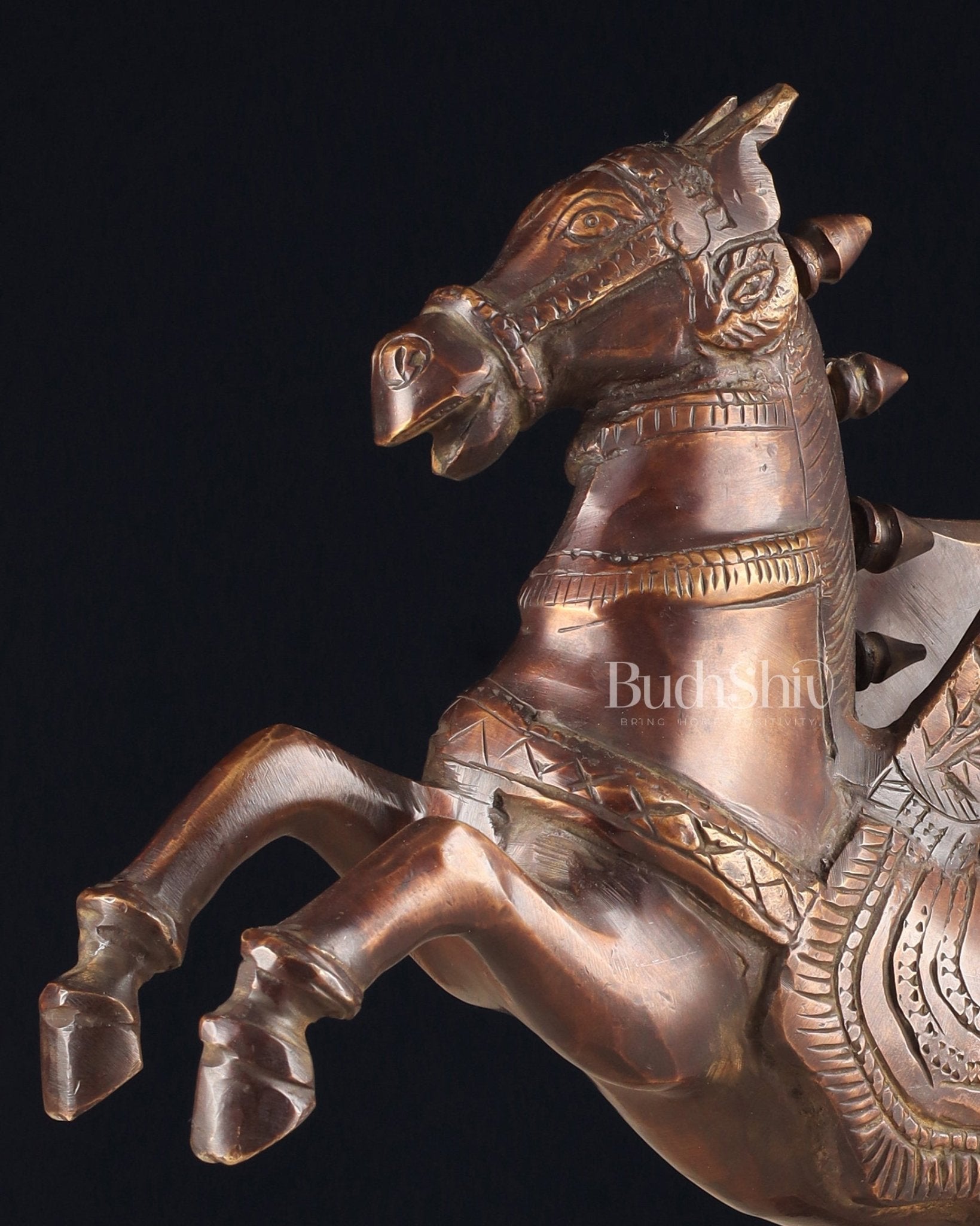 Pure Brass Pegasus Flying Horse Statue with Wings | Elegant Showpiece - 9 Inches copper tone - Budhshiv.com