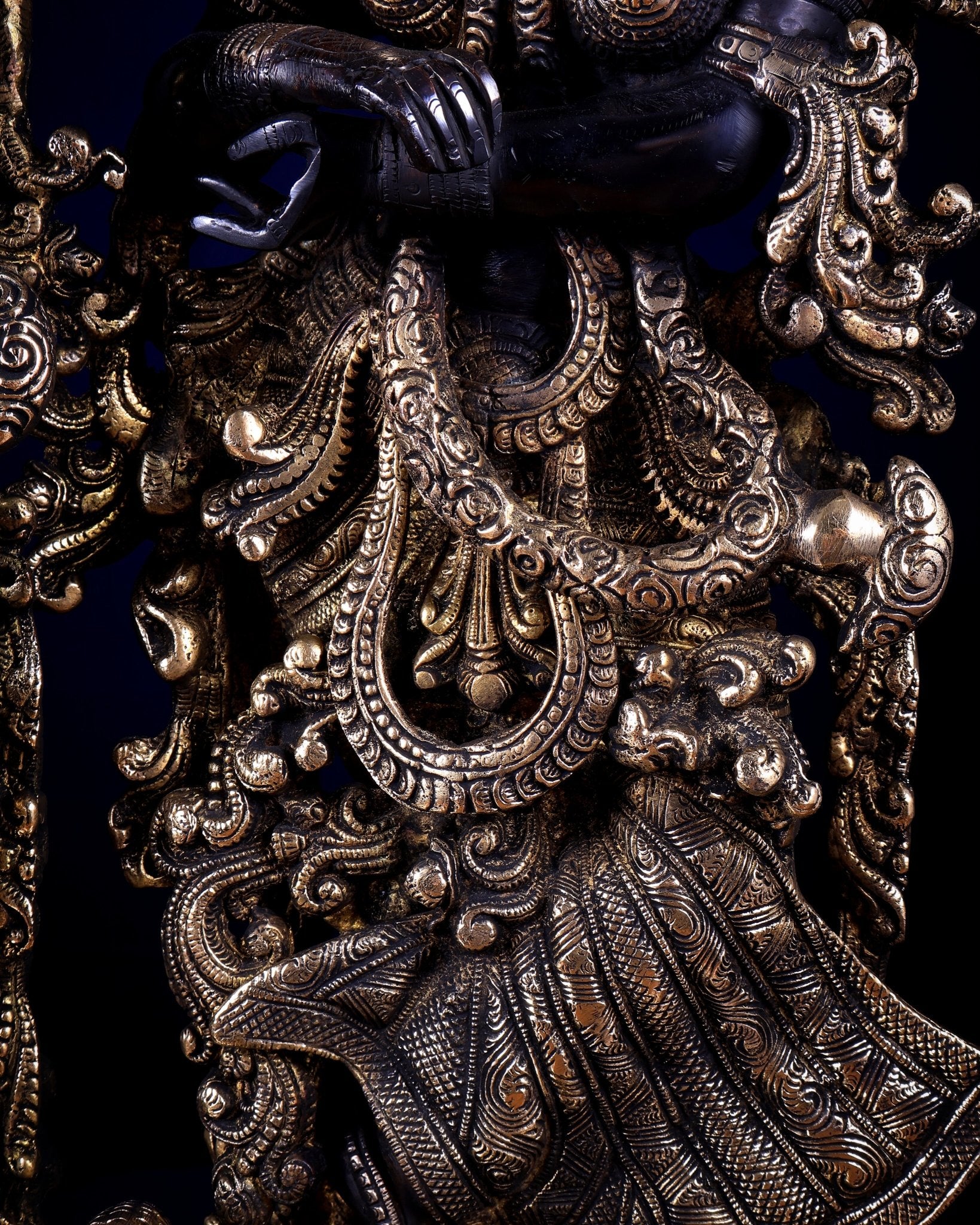Pure Brass Radha Krishna Sculpture | 29" Black Edition, 40 kg - Budhshiv.com