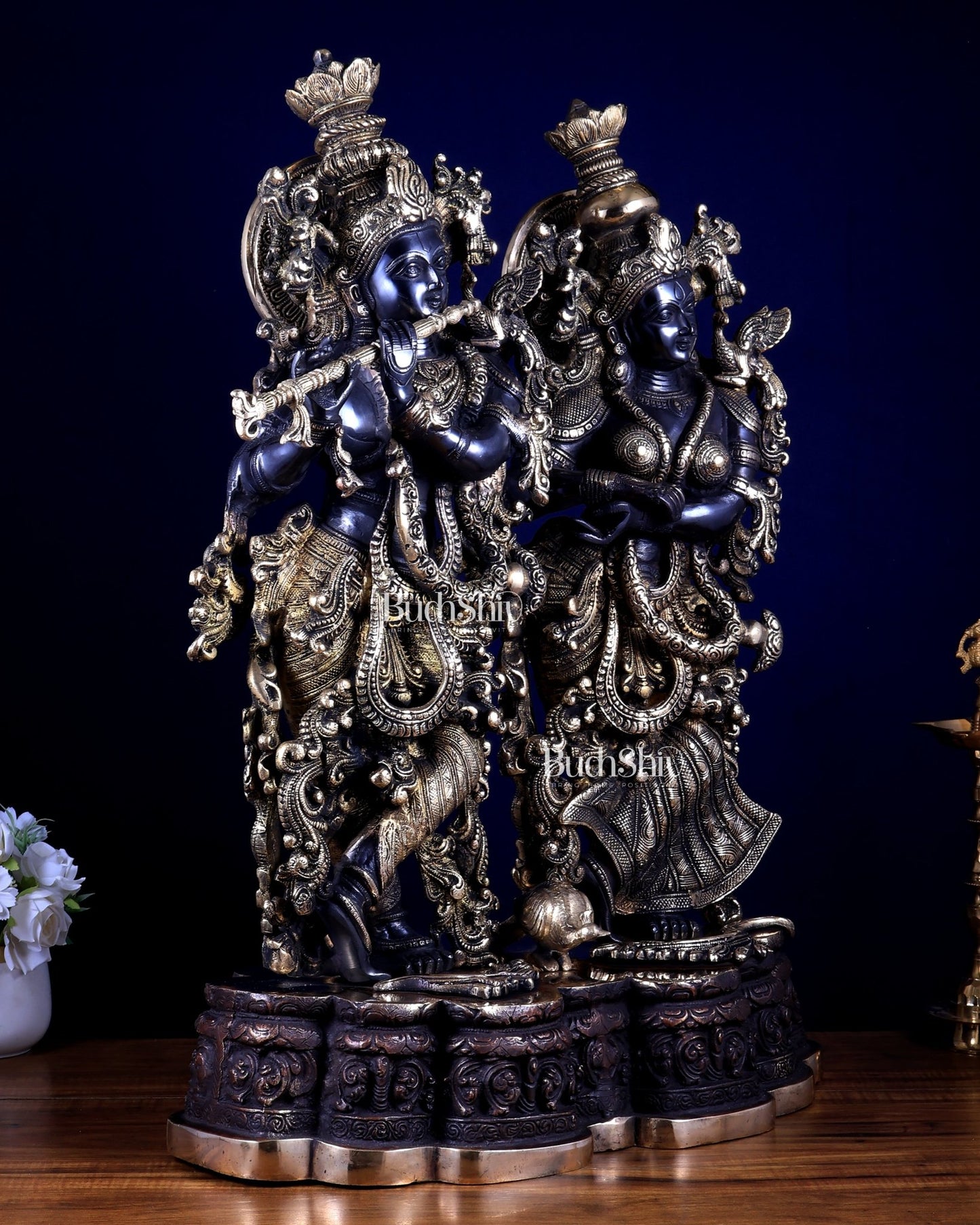 Pure Brass Radha Krishna Sculpture | 29" Black Edition, 40 kg - Budhshiv.com