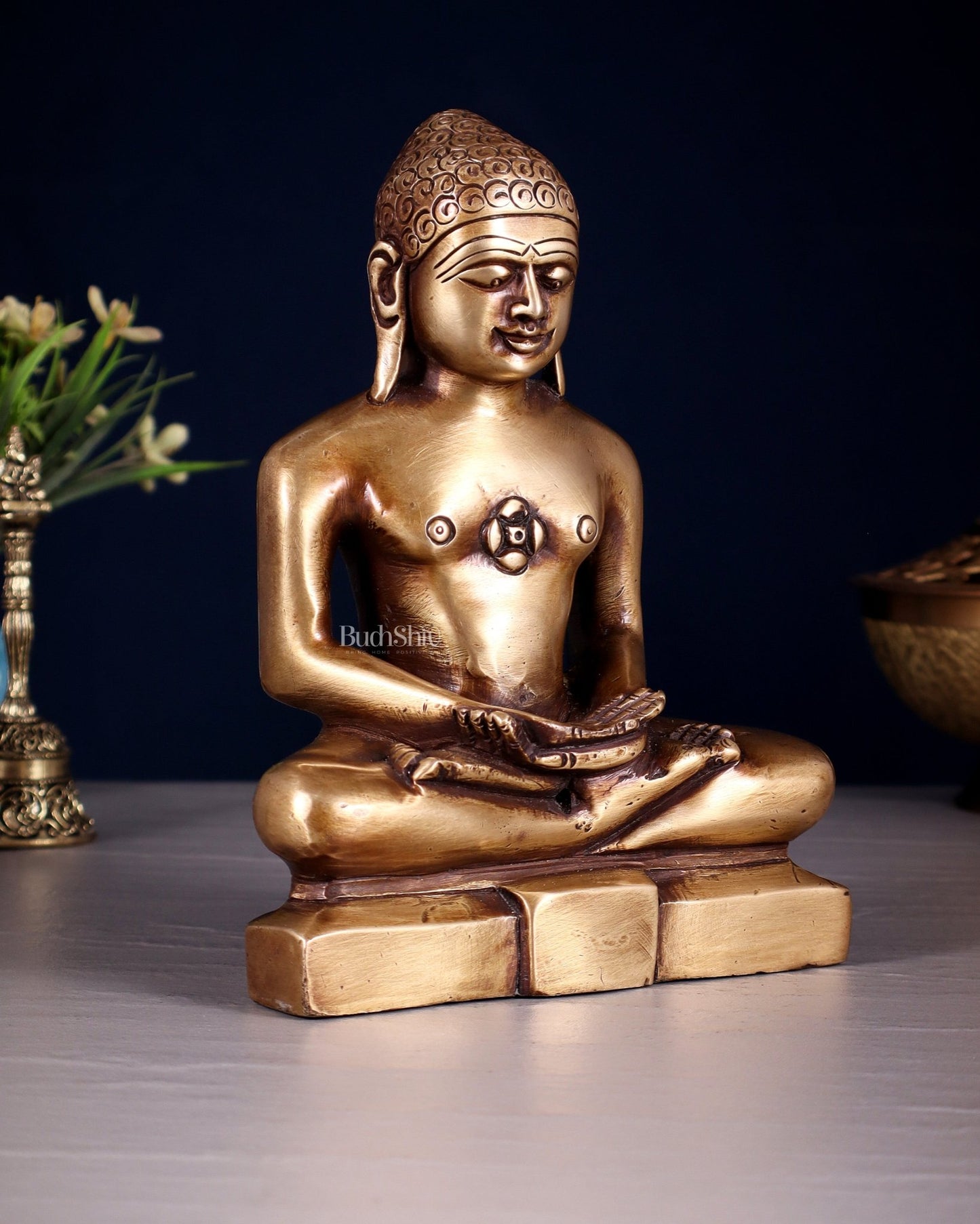 Pure Brass Solid Mahavir Swamy Jain God Idol 7" - Budhshiv.com