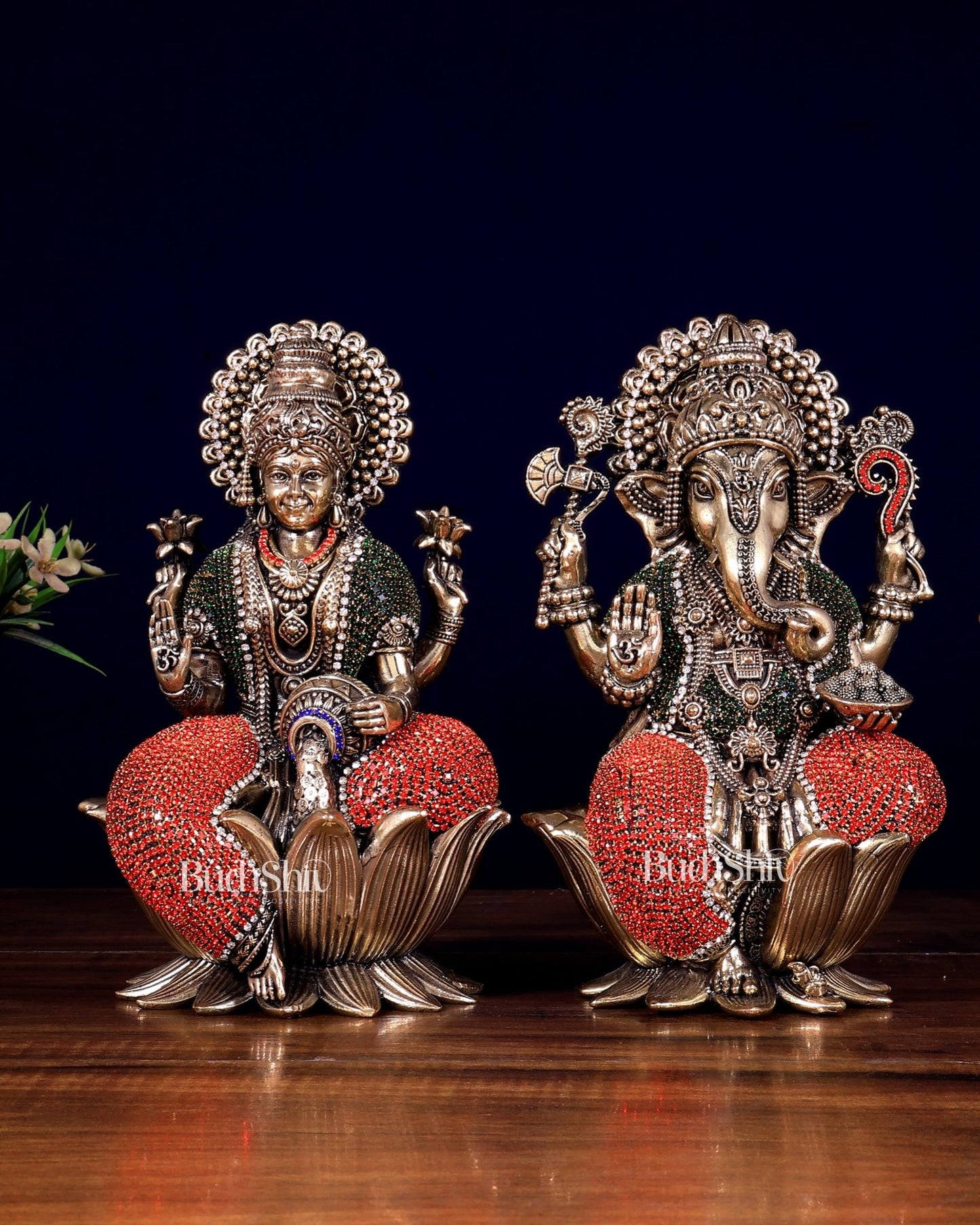 Pure Brass Superfine Ganesha Lakshmi Idol Set – Available in 4, 6 & 8 Inch jewellers artwork - Budhshiv.com