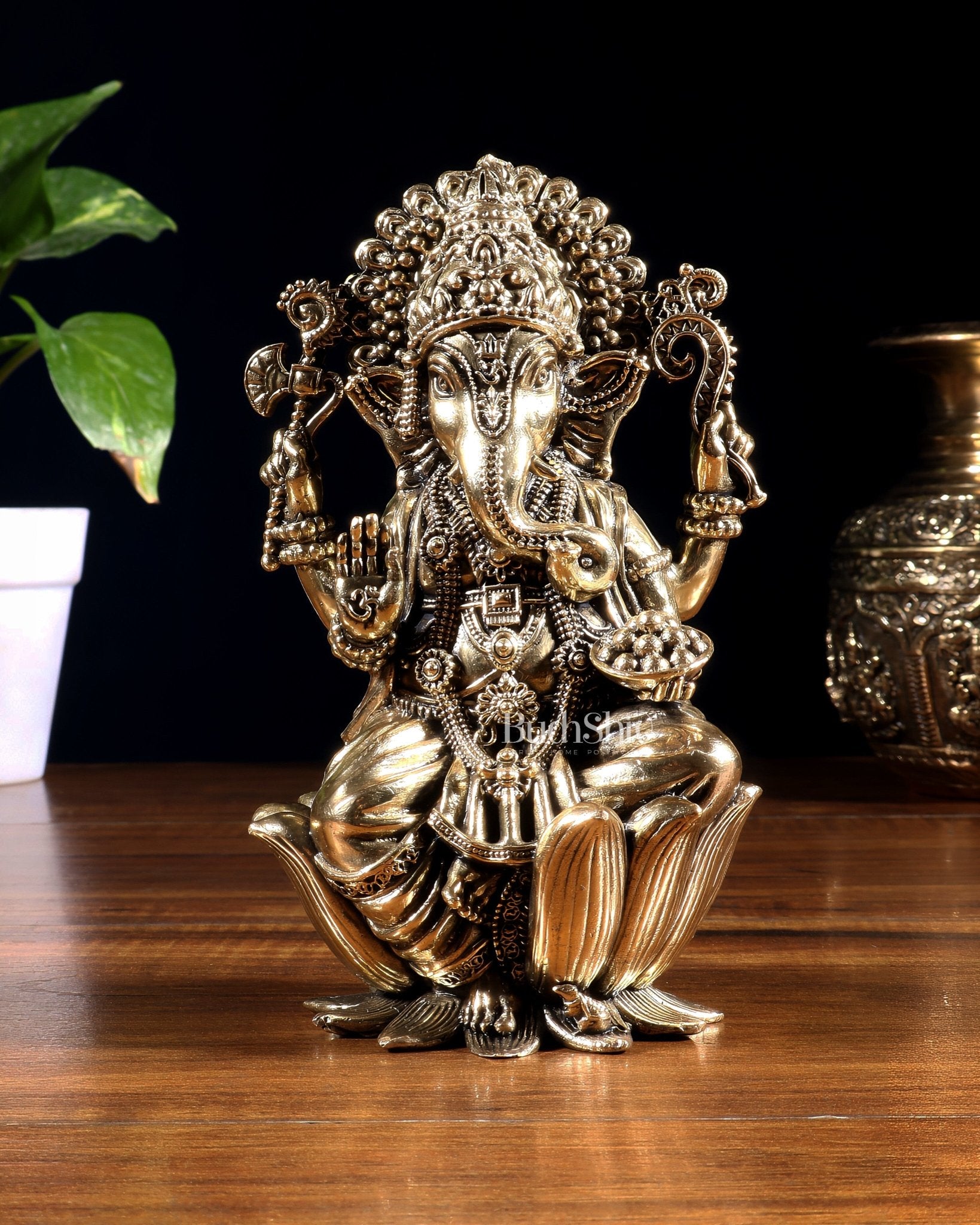 Pure Brass Superfine Lord Ganesha Idol | 6 inch - Budhshiv.com