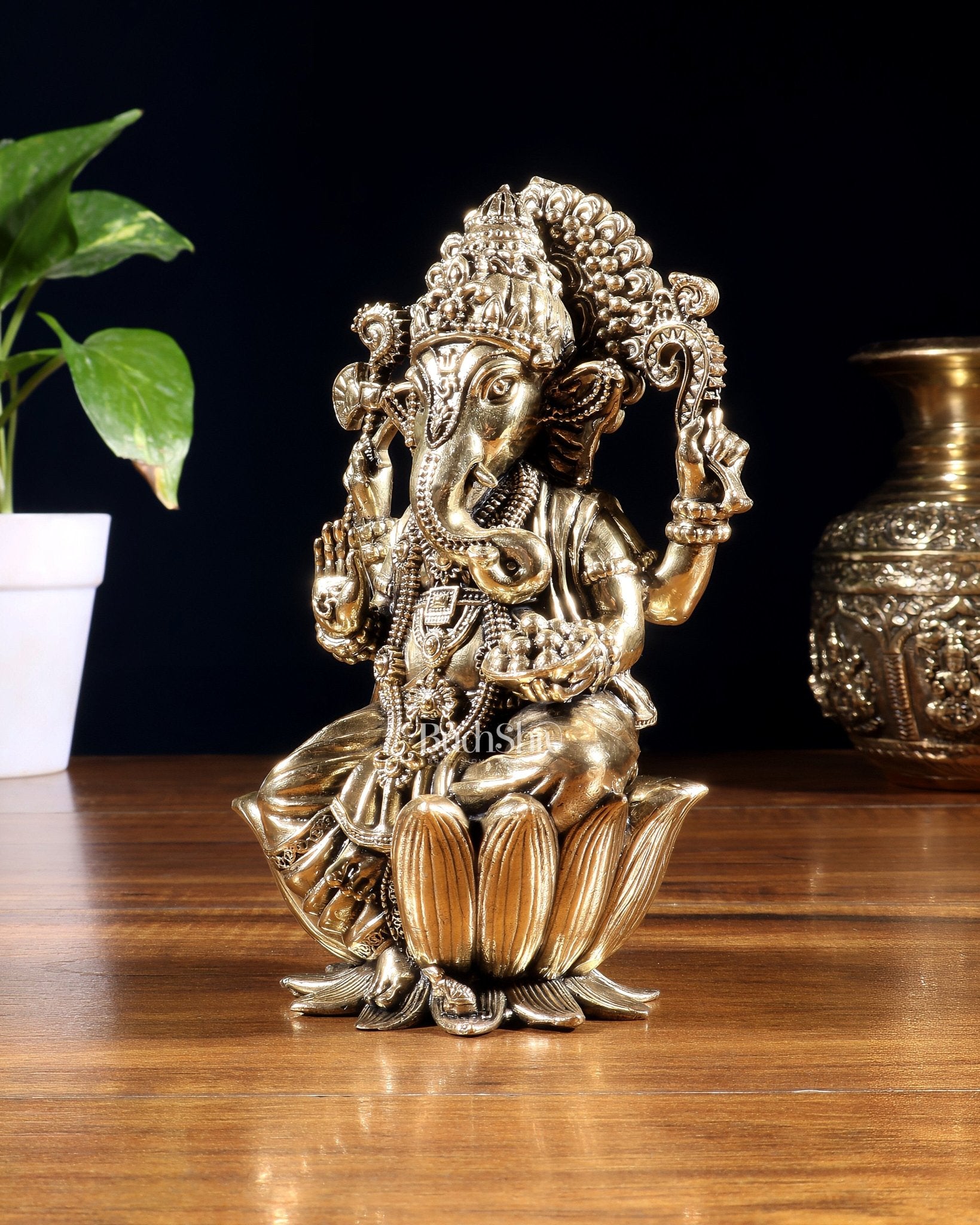 Pure Brass Superfine Lord Ganesha Idol | 6 inch - Budhshiv.com
