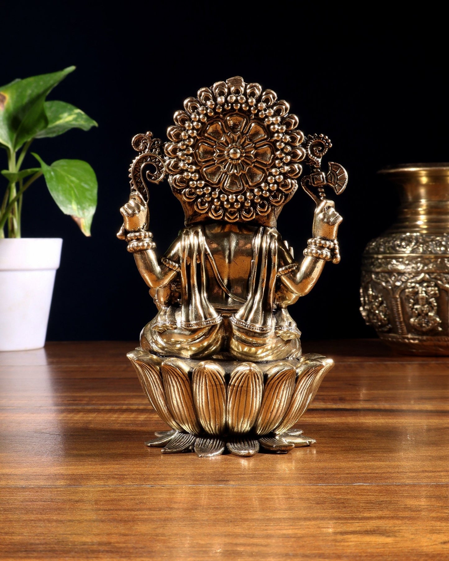 Pure Brass Superfine Lord Ganesha Idol | 6 inch - Budhshiv.com
