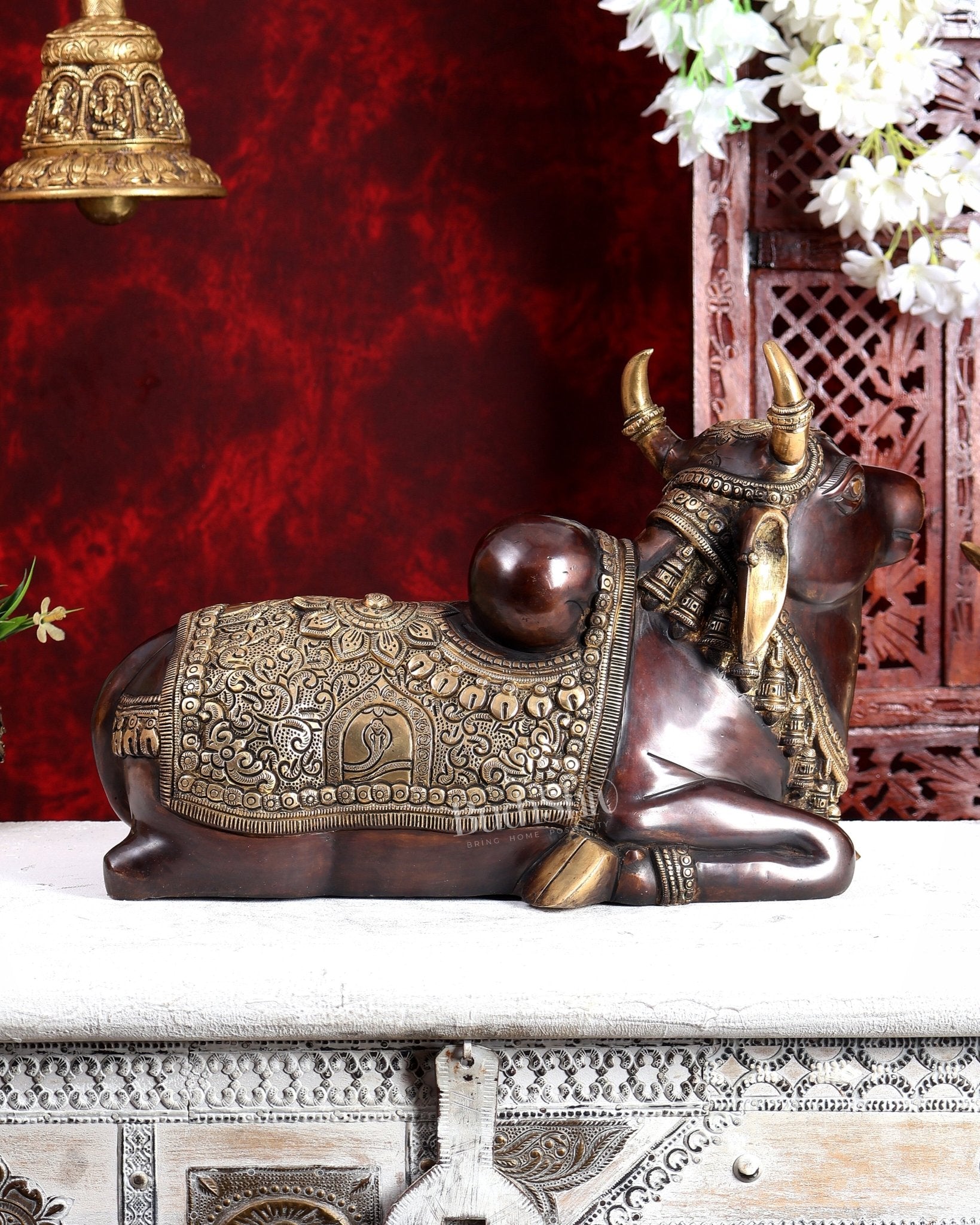 Pure Brass Superfine Nandi with Shiv Ling Carving | 14" brown gold tone - Budhshiv.com