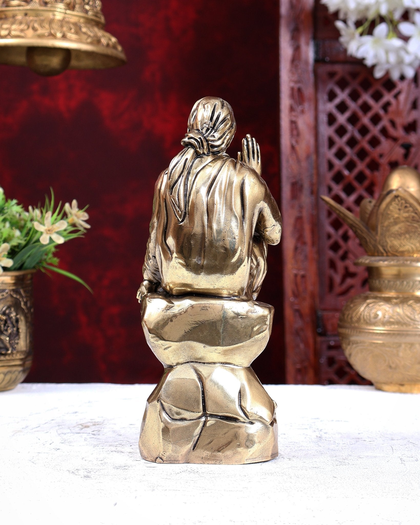 Pure Brass Superfine Sai Baba Idol – Intricately Handcrafted Devotional Statue 8.5 inch - Budhshiv.com