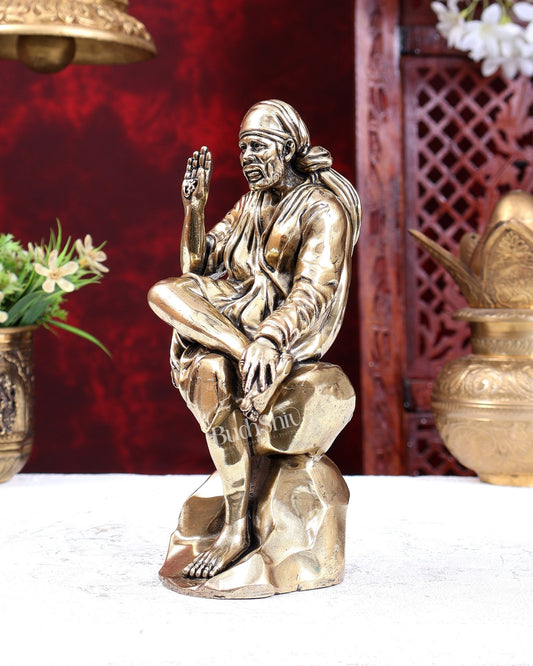Pure Brass Superfine Sai Baba Idol – Intricately Handcrafted Devotional Statue 8.5 inch - Budhshiv.com