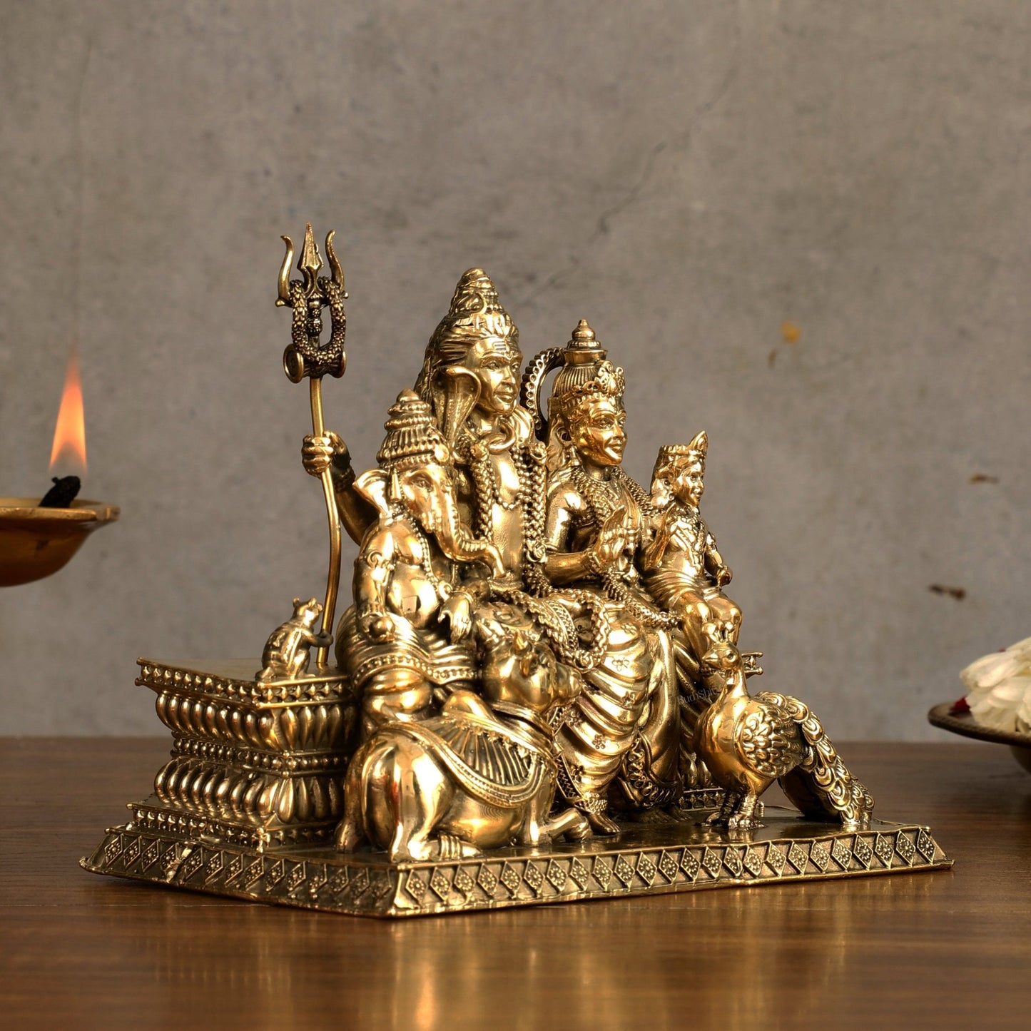 Pure Brass Superfine Shiv Parivar Idol - 6 inch - Budhshiv.com