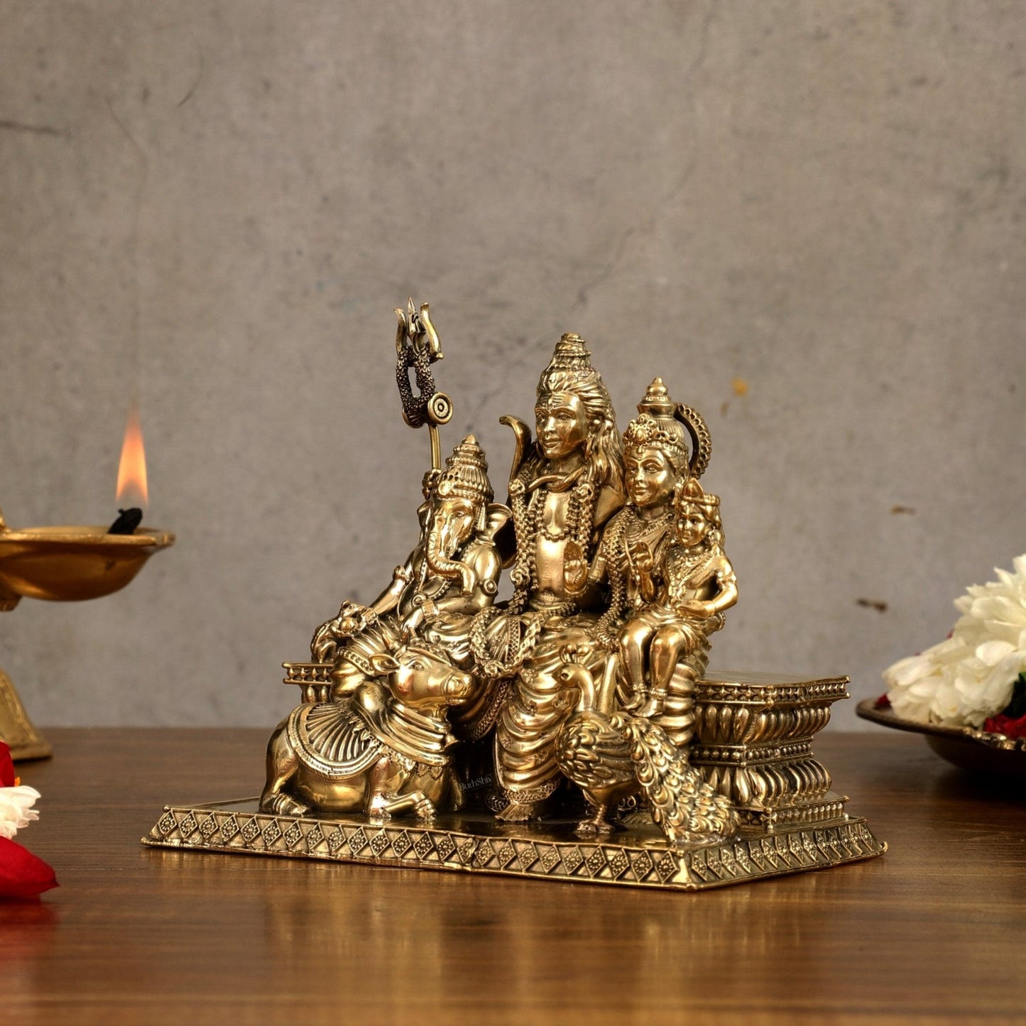 Pure Brass Superfine Shiv Parivar Idol - 6 inch - Budhshiv.com