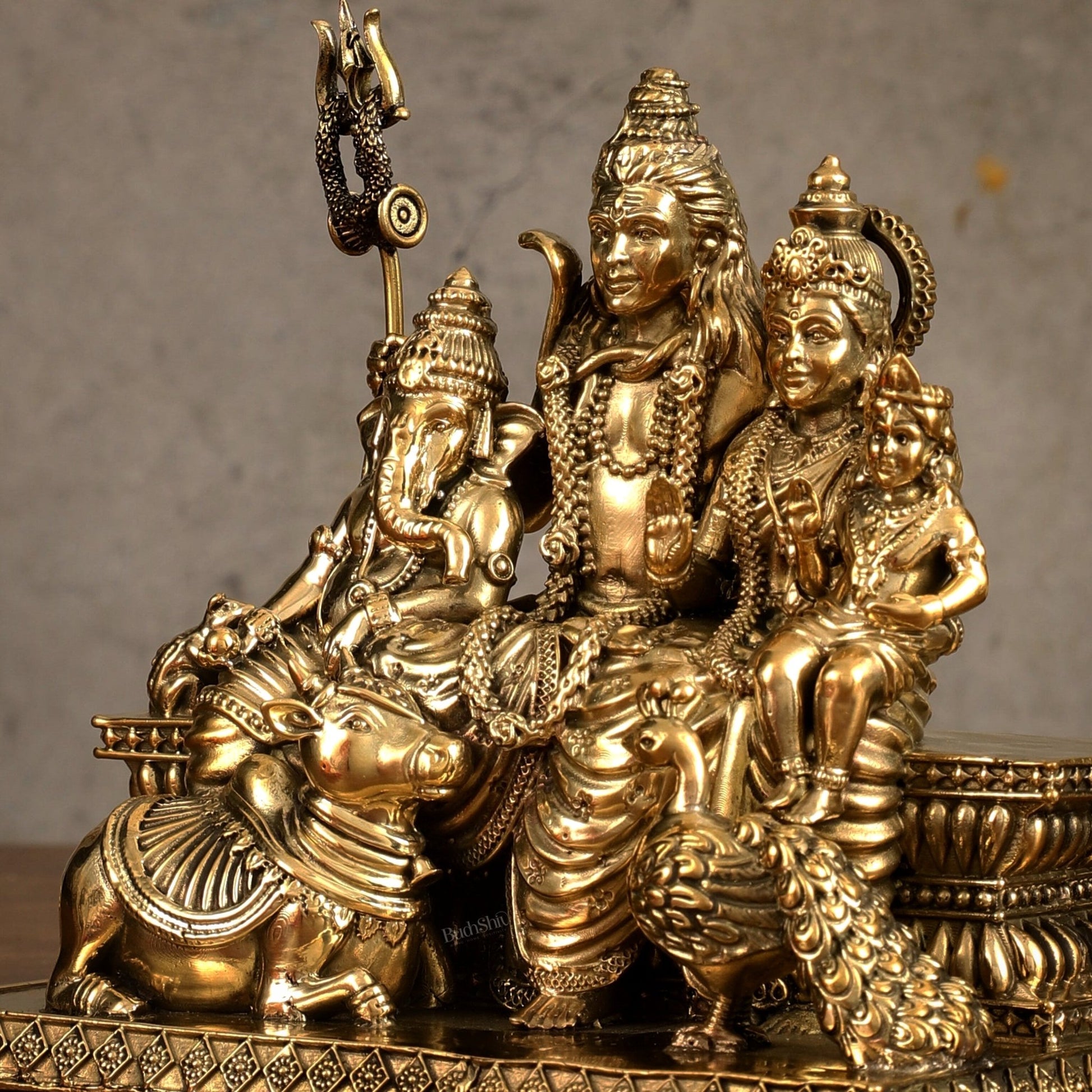 Pure Brass Superfine Shiv Parivar Idol - 6 inch - Budhshiv.com