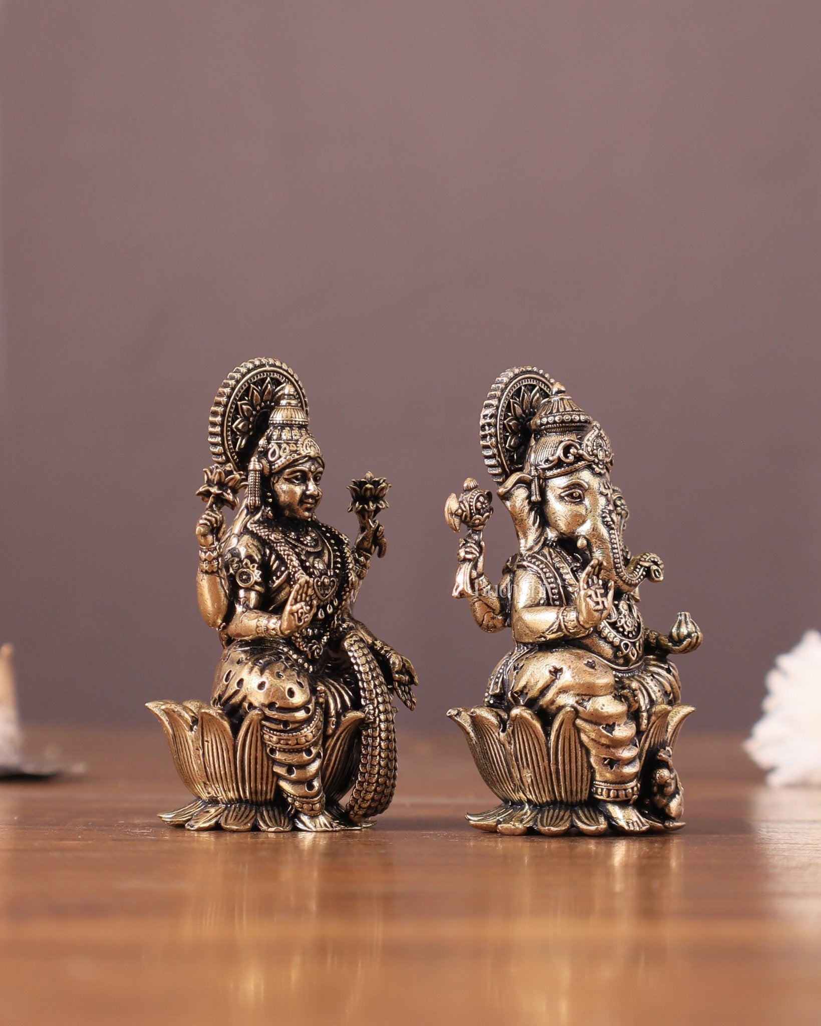 Pure Brass Superfine Small ganesh Lakshmi Idol - 2.5" Tall - Budhshiv.com