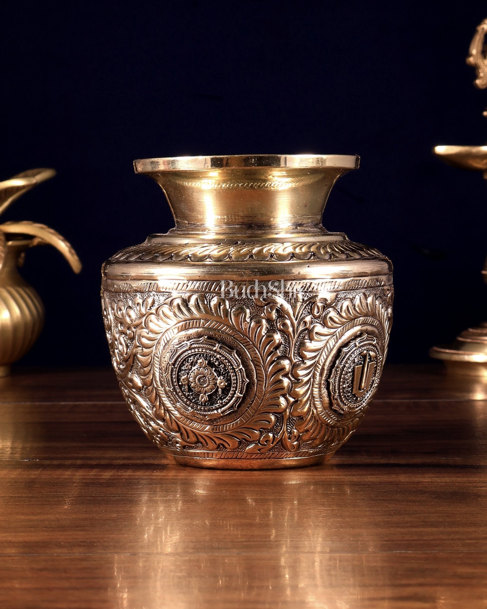 Pure Brass Superfine Vishnu Shankh Chakra Namah Kalash 4.5 inch - Budhshiv.com