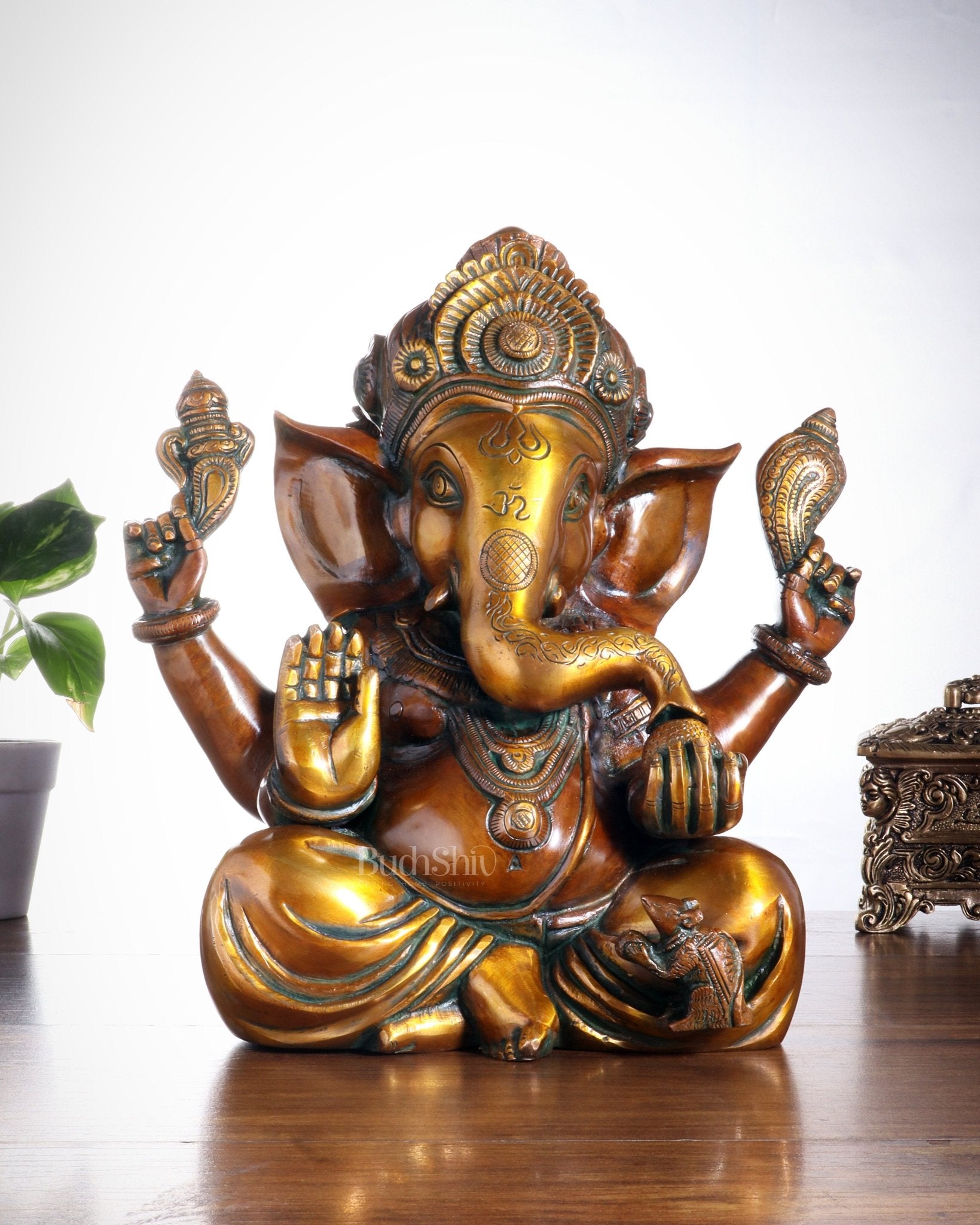Pure Brass Taj Ganesha Statue – Sharp Features & Majestic Presence (12 Inches, 8 Kg) - Budhshiv.com