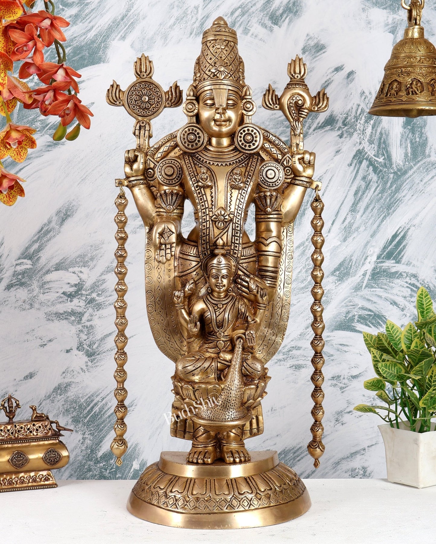 Pure Brass Tirupati Balaji with Engraved Goddess Lakshmi – 28” Antique gold - Budhshiv.com