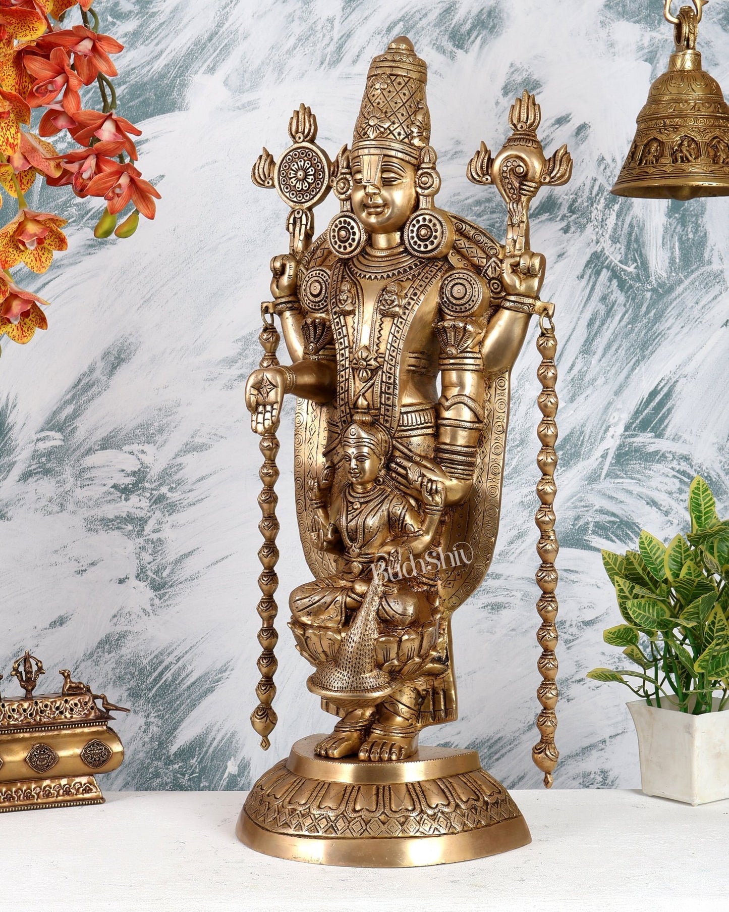Pure Brass Tirupati Balaji with Engraved Goddess Lakshmi – 28” Antique gold - Budhshiv.com