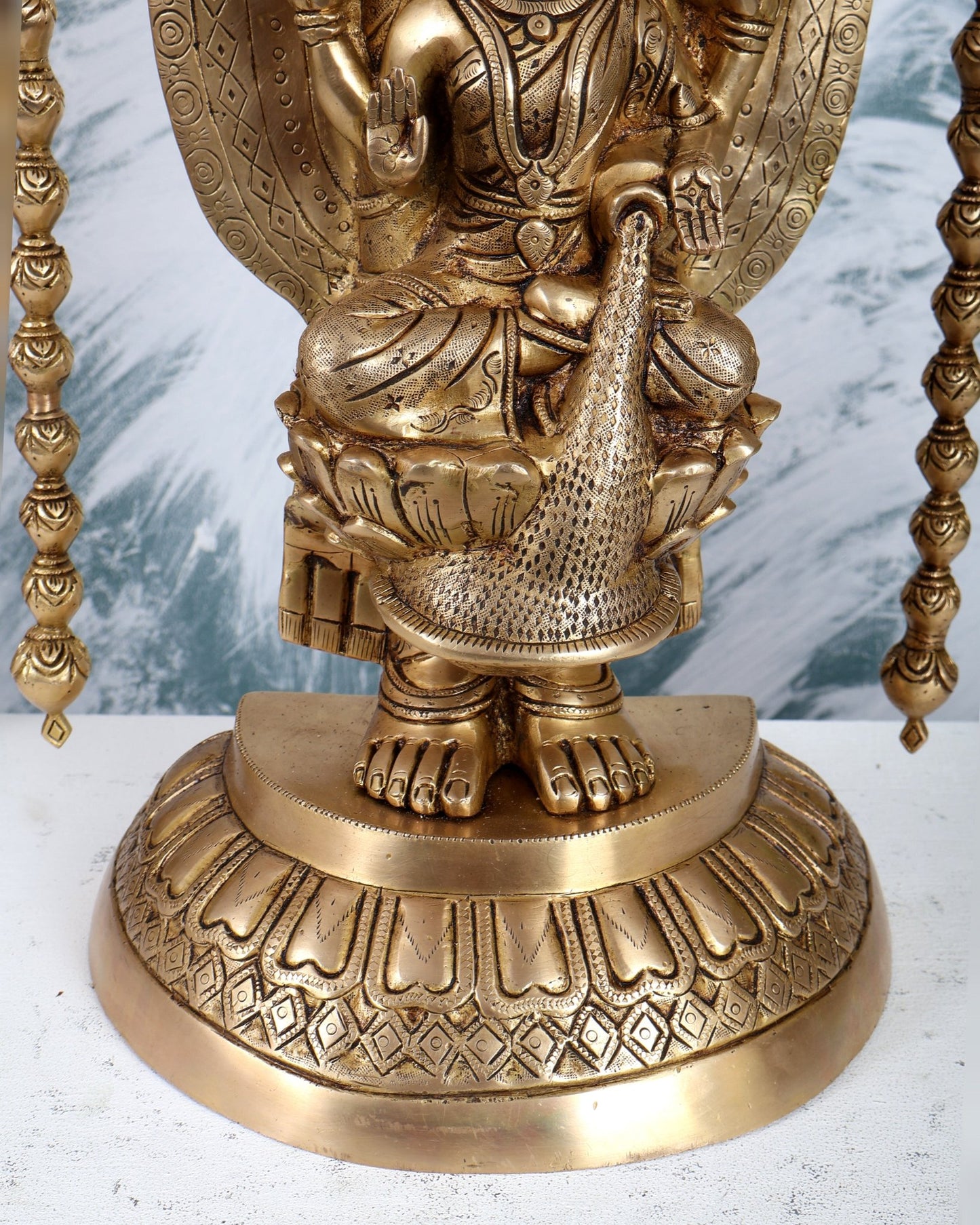 Pure Brass Tirupati Balaji with Engraved Goddess Lakshmi – 28” Antique gold - Budhshiv.com