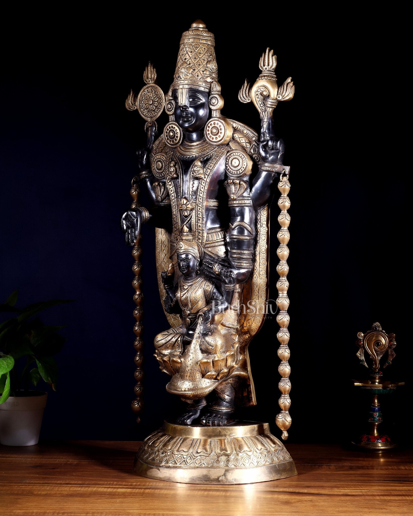 Pure Brass Tirupati Balaji with Engraved Goddess Lakshmi – 28” - Budhshiv.com