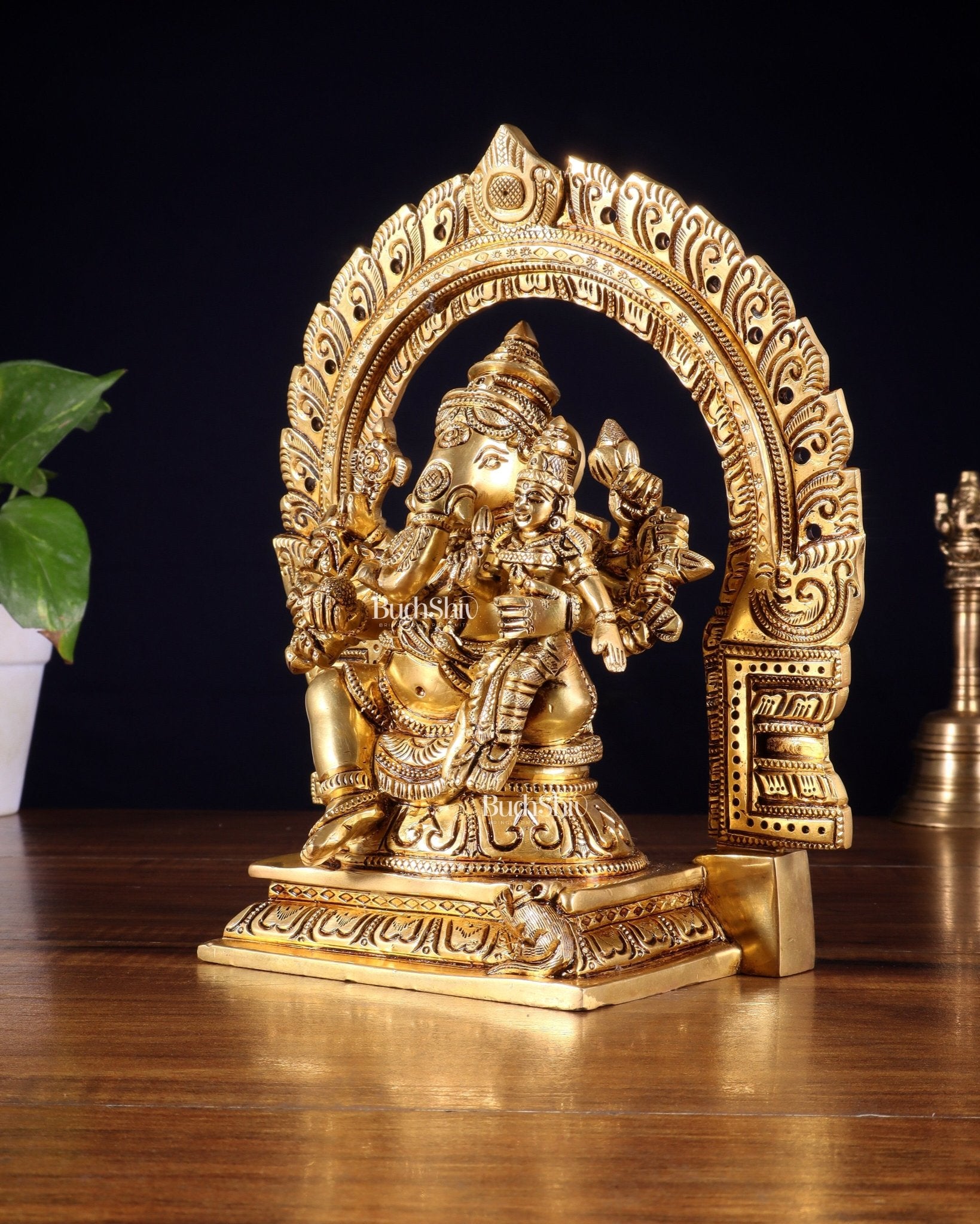 Pure Brass Vallabha Ganesha Mahaganapati Idol with Prabhavali 8.5 inch - Budhshiv.com