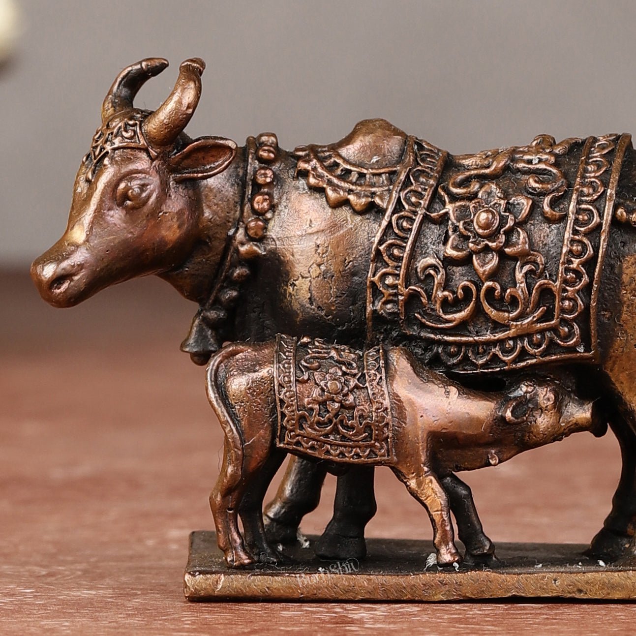 Pure Copper kamdhenu cow Gomatha Vigaraha - with Calf Idol, 2" - Budhshiv.com