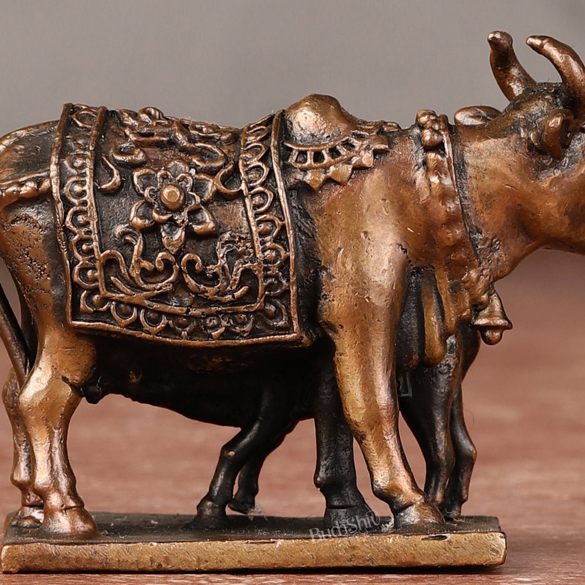 Pure Copper kamdhenu cow Gomatha Vigaraha - with Calf Idol, 2" - Budhshiv.com