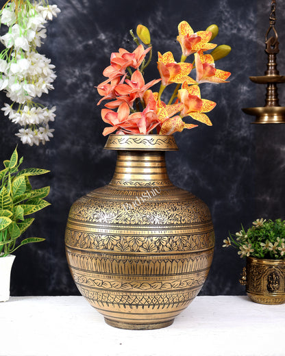 Vintage Brass Planter/Pot — Handcrafted 13.5 inch