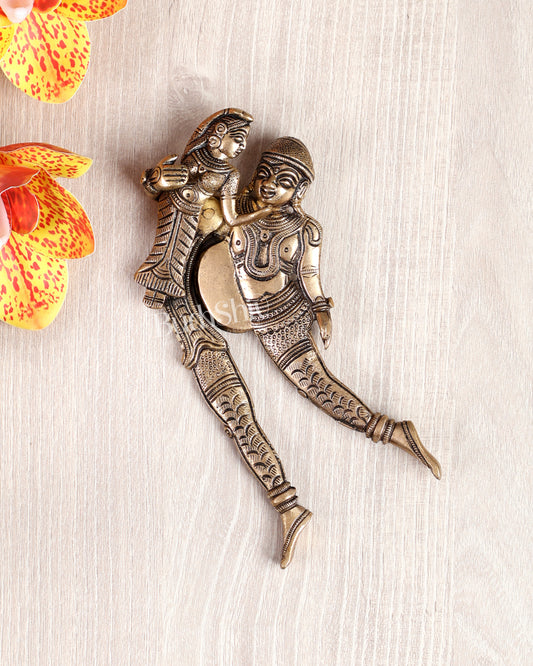 Brass Raja Rani Nut Cutter – Traditional Collectible Rajasthani Craft Piece (5.5 Inches)