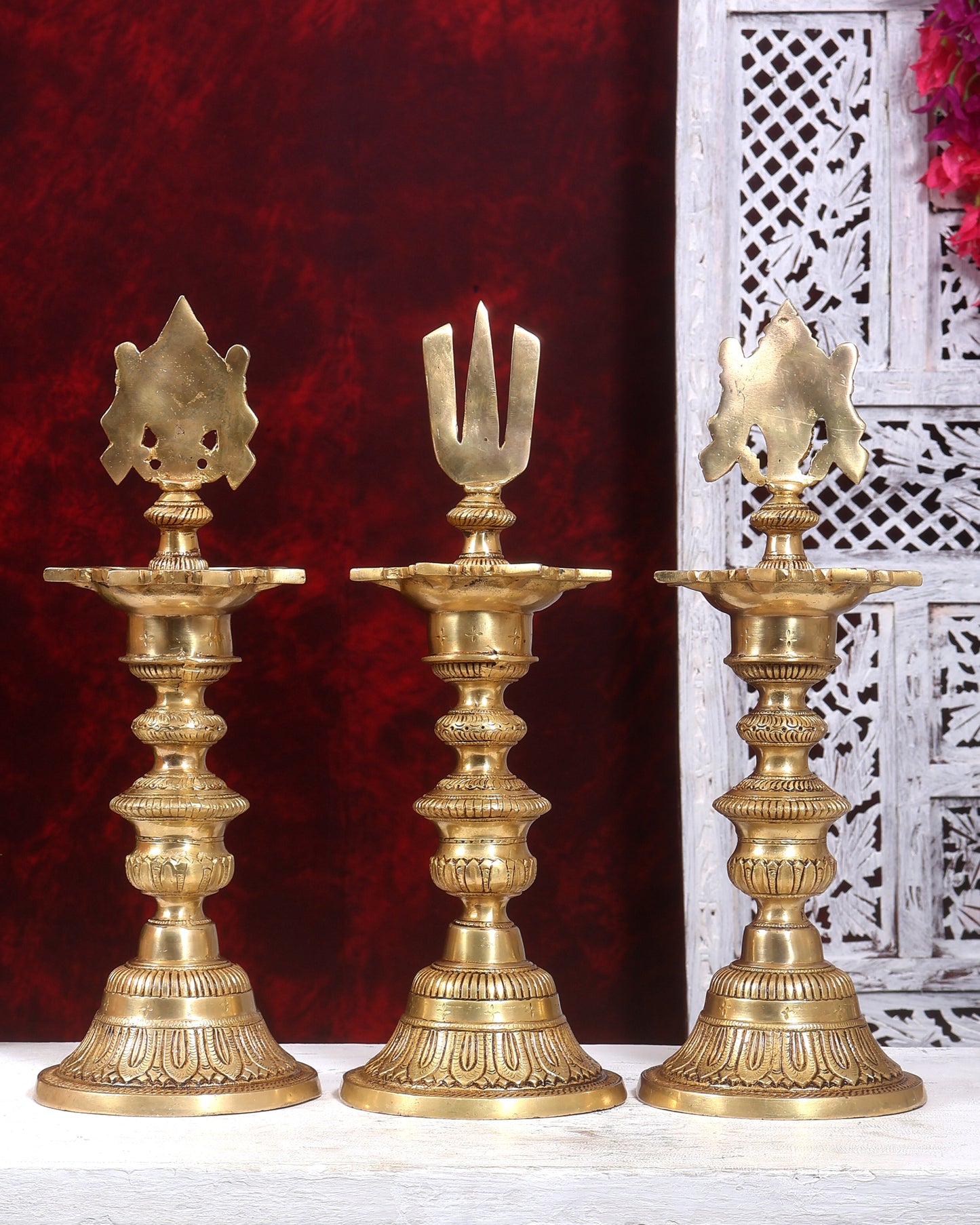 Premium Brass Shankh Chakra Namah Diya Vilakku 16.5 inch